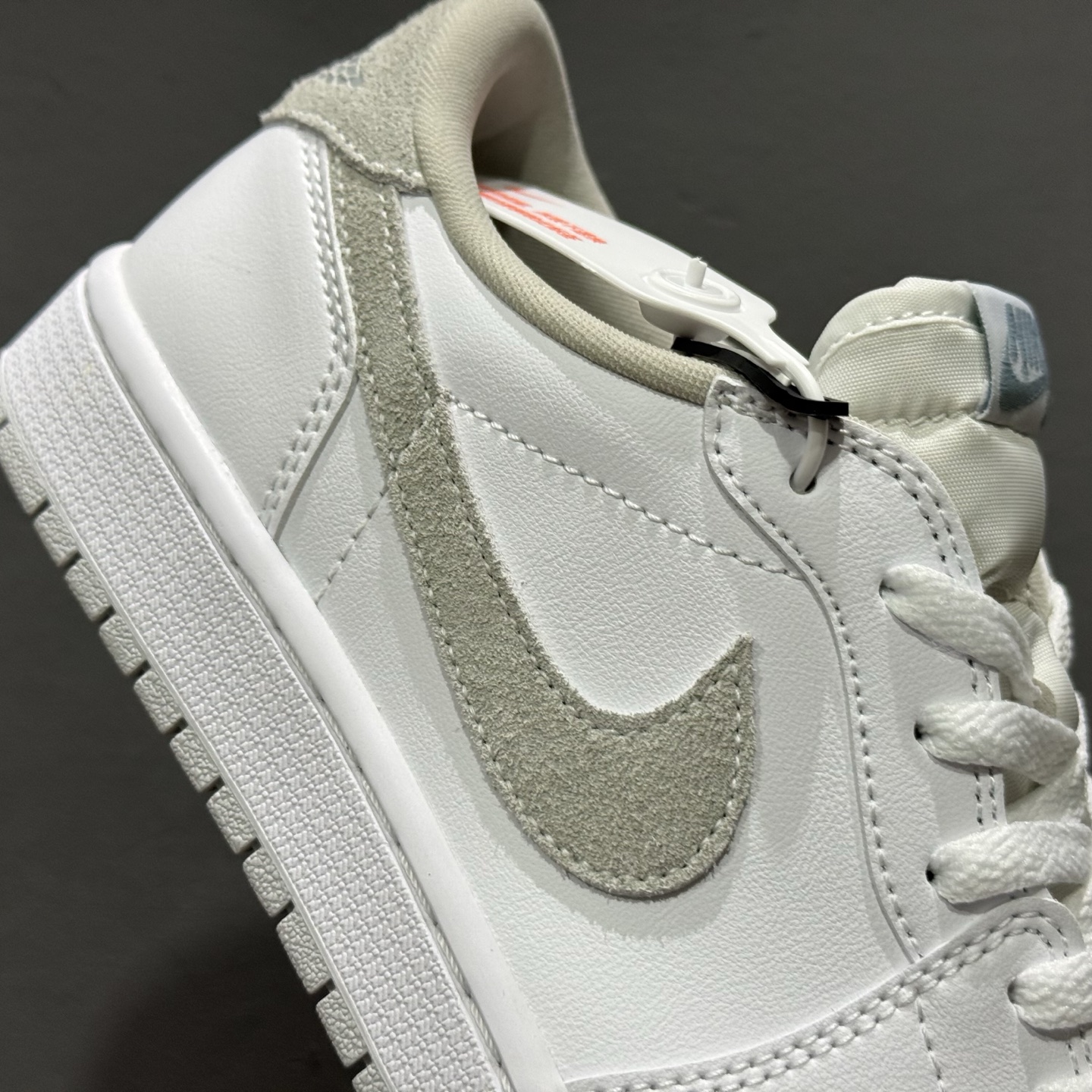 Air Jordan 1 Low ”Obsidian” AJ1乔1白灰低帮文化篮球鞋 CZ0775-100