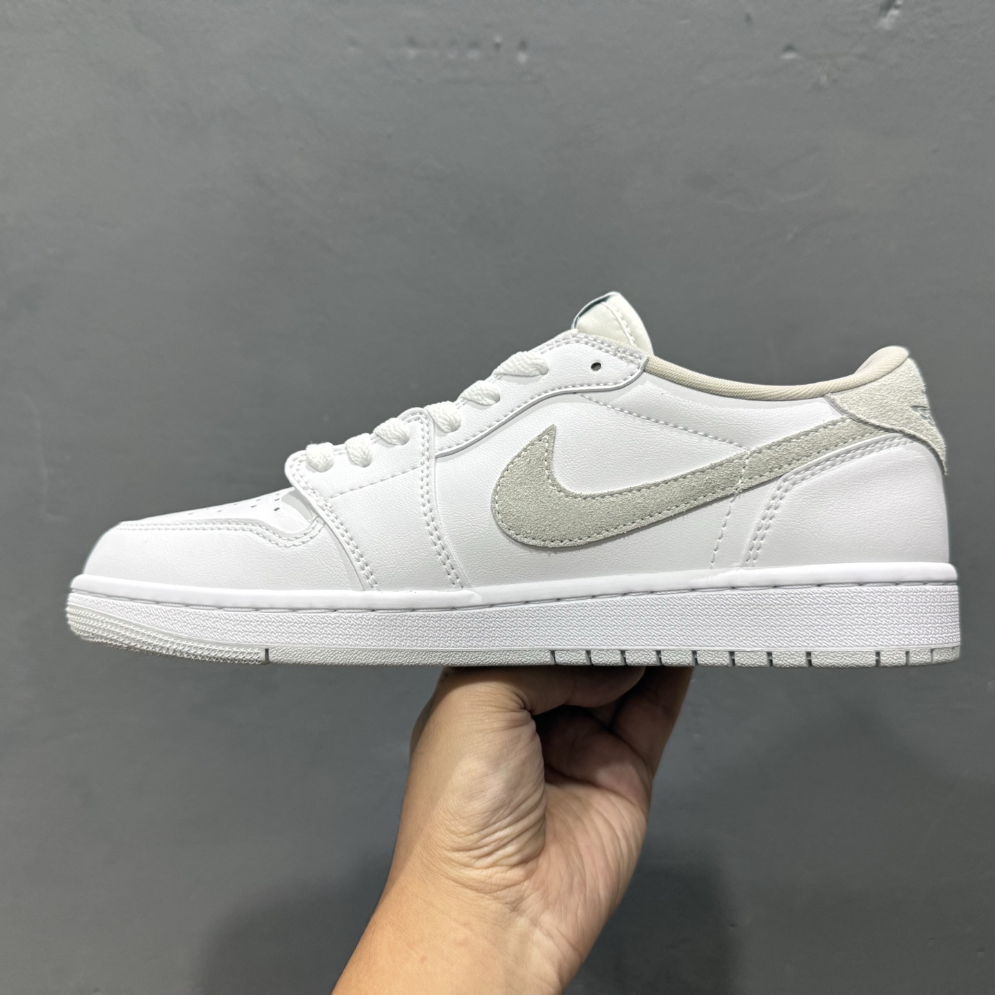 Air Jordan 1 Low ”Obsidian” AJ1乔1白灰低帮文化篮球鞋 CZ0775-100