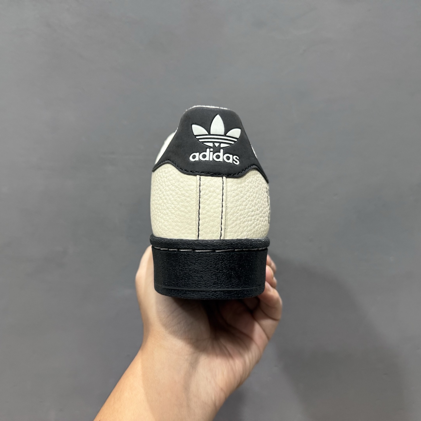 AdidOriginals GAZELLE INDOOR阿迪达斯 三叶草 贝壳头’DIY’系列低帮经典百搭休闲运动板鞋 DS0033