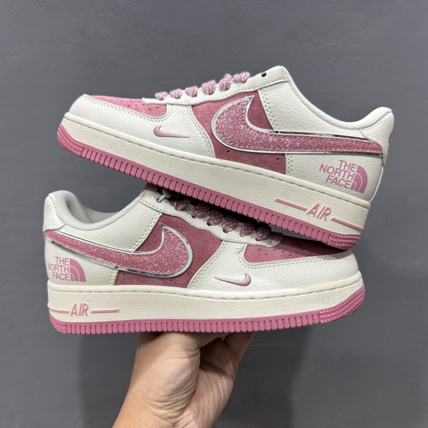 独家实拍Nike Air Force 1 Low 07 x The North Face 米白粉小钩满天星 QY6818-538