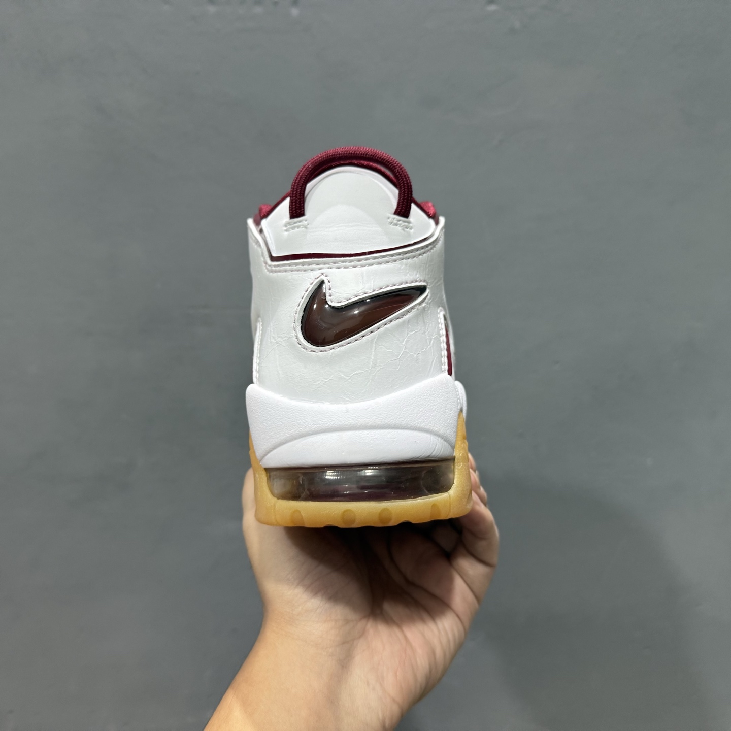 nk air more utemo 皮蓬大air复古篮球鞋 fj2846-100