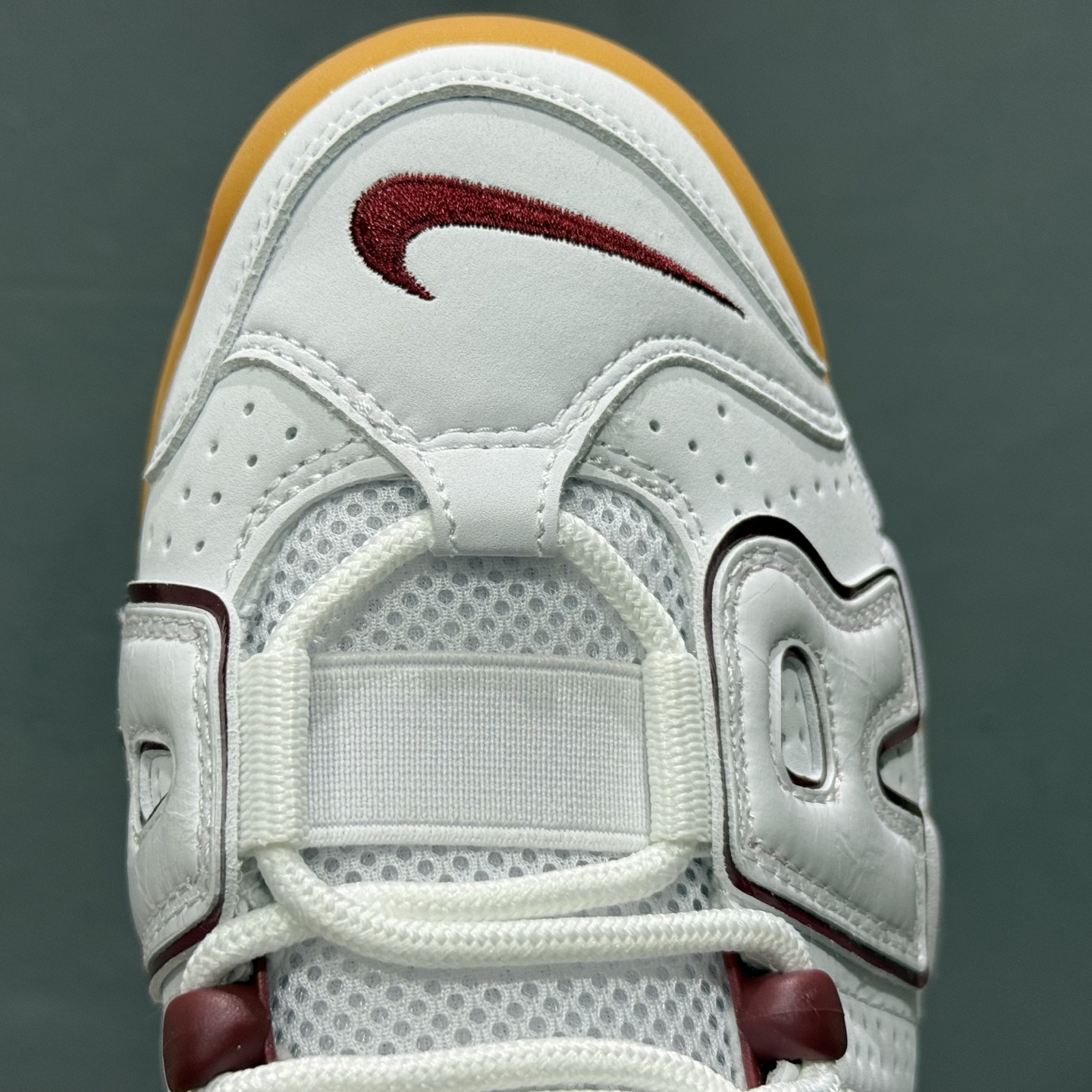 nk air more utemo 皮蓬大air复古篮球鞋 fj2846-100