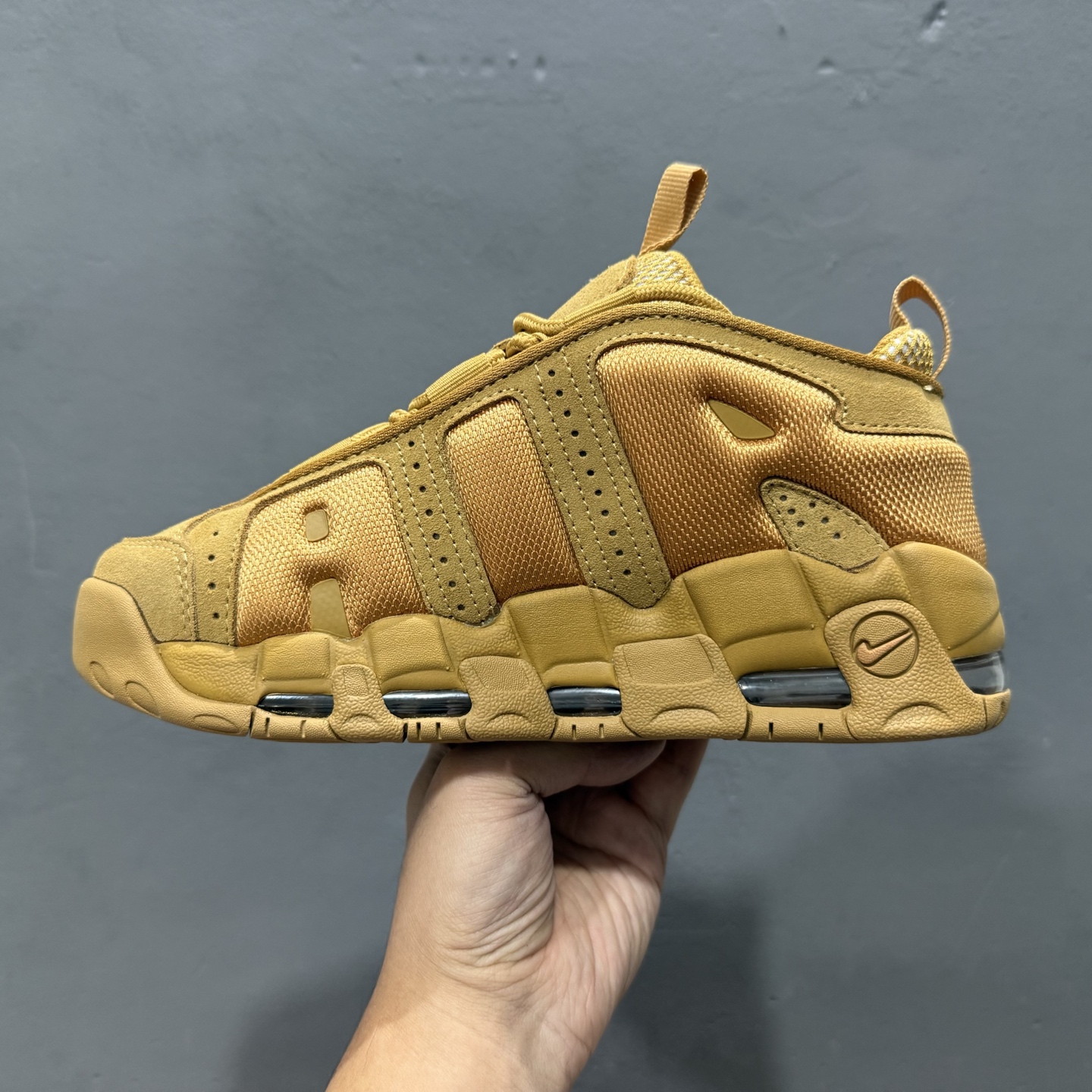 CNK Air More Uptempo 皮蓬网面透气经典高街百搭休闲运动篮球鞋 IM6649-700 CNK Air More Uptempo 皮蓬网面透气经典高街百搭休闲运动篮球鞋 IM6649-700