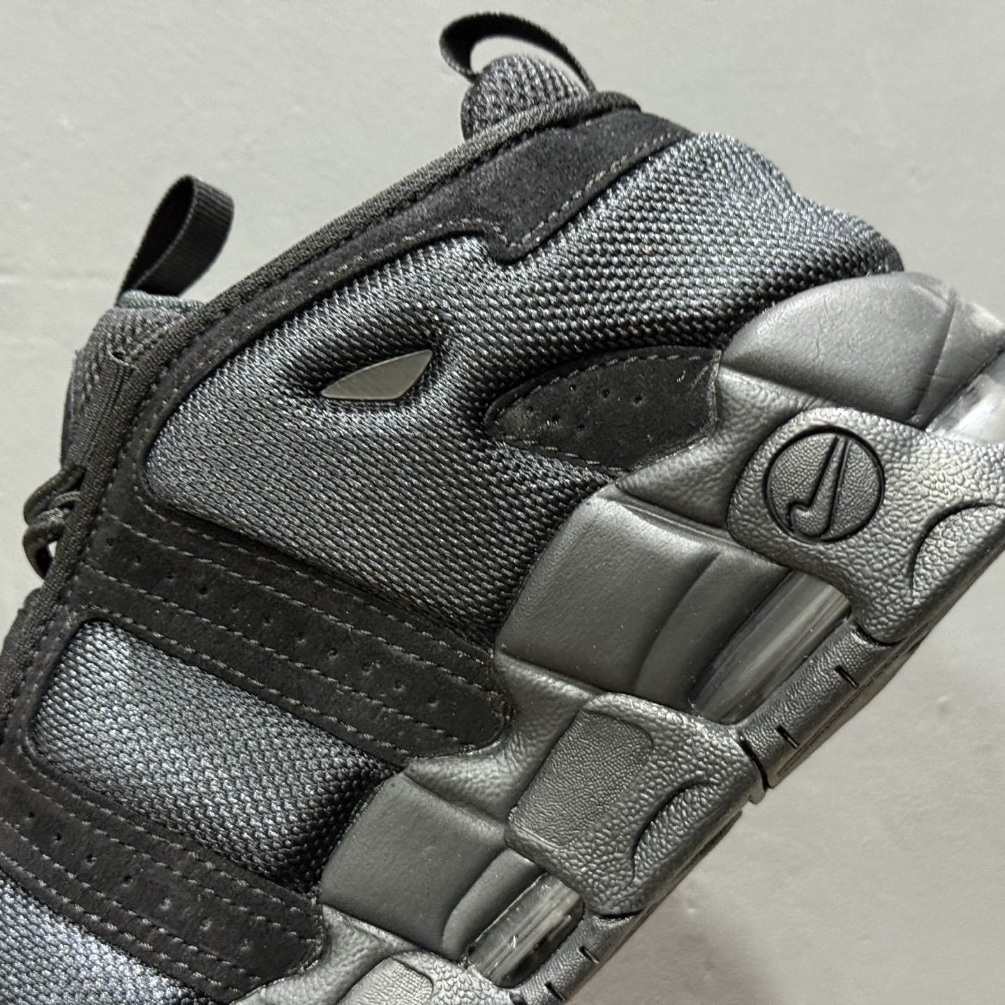 CNK Air More Uptempo 皮蓬网面透气经典高街百搭休闲运动篮球鞋 IM6649-001 CNK Air More Uptempo 皮蓬网面透气经典高街百搭休闲运动篮球鞋 IM6649-001