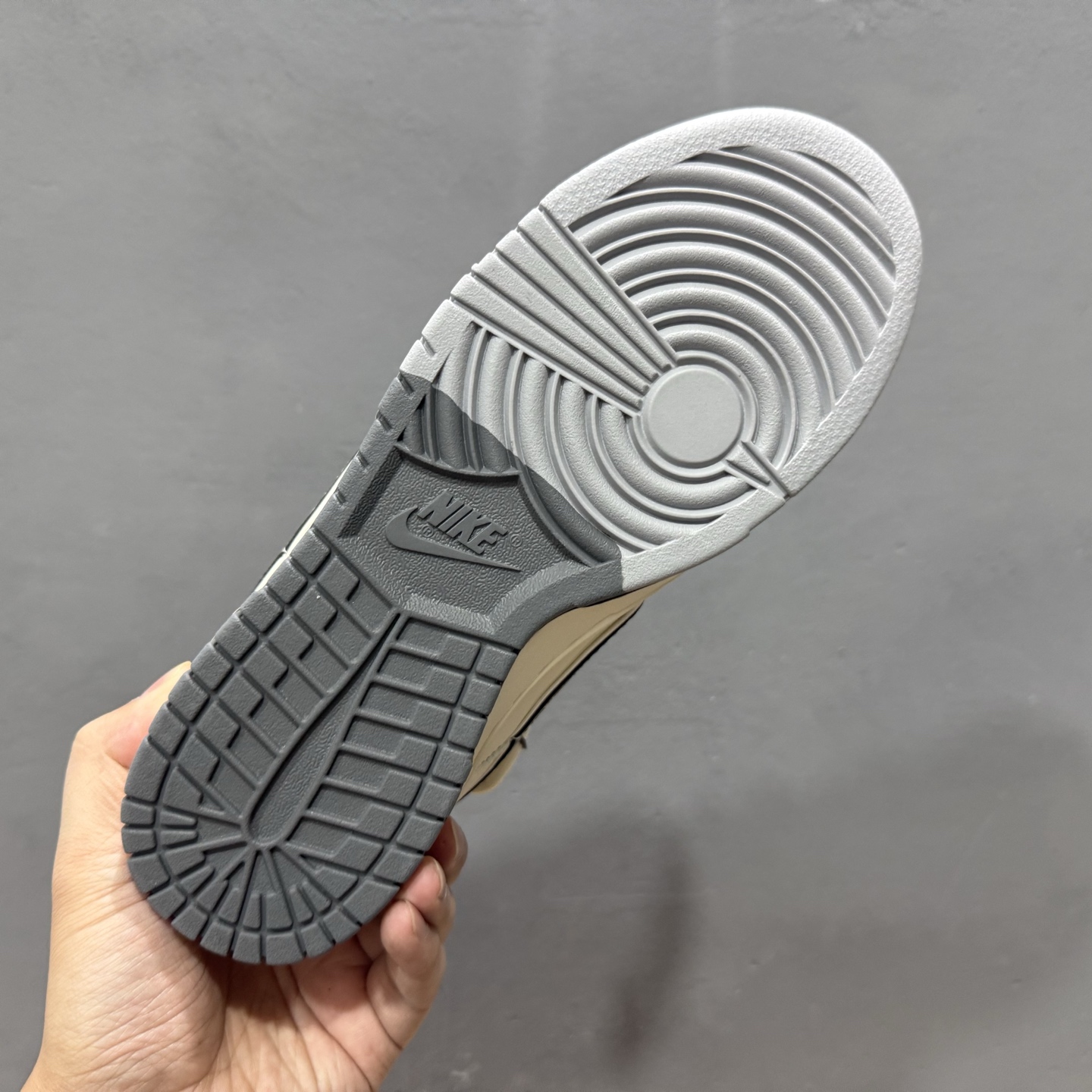 Nike Dunk Low Retro LV联名 周年高端定制 低帮休闲板鞋 DM6868-082