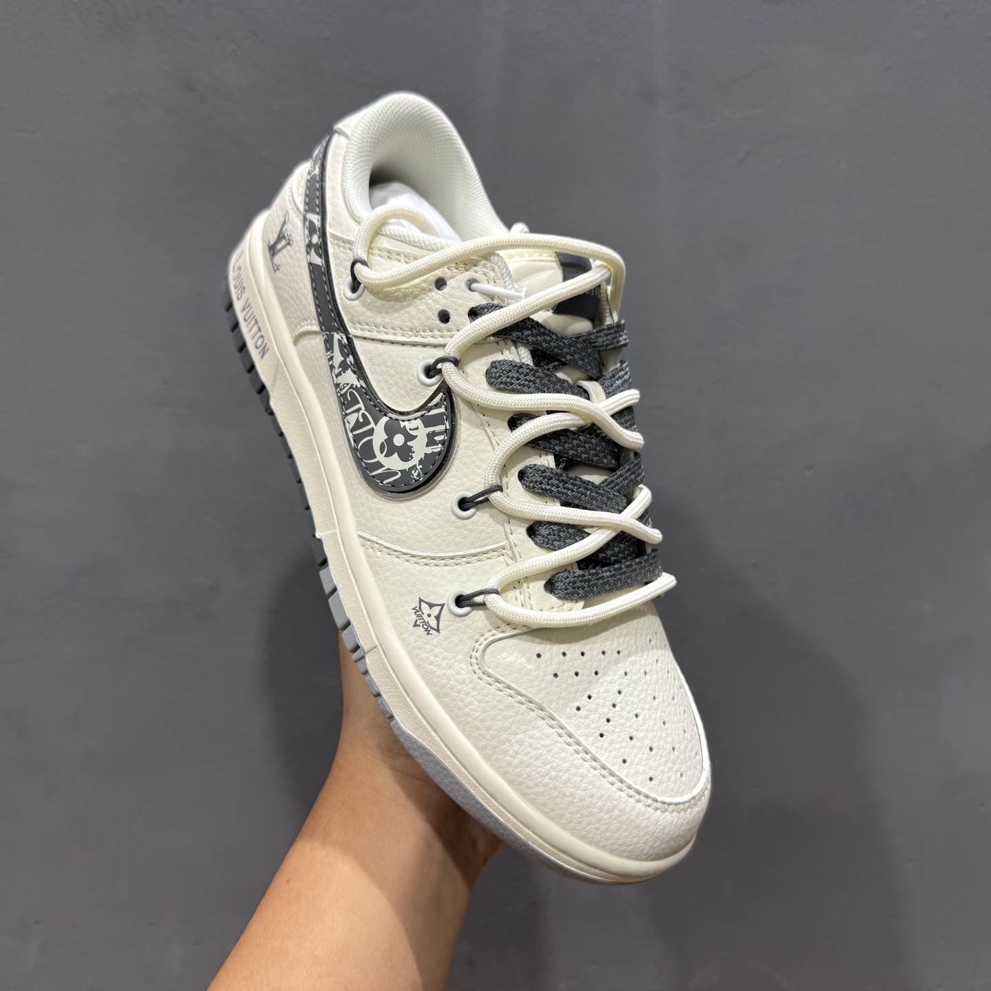 Nike Dunk Low Retro LV联名 周年高端定制 低帮休闲板鞋 DM6868-082