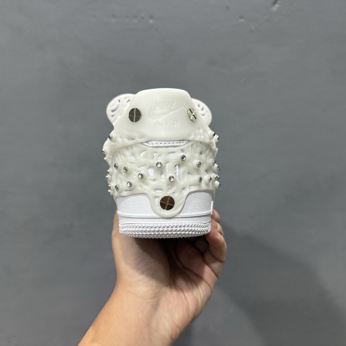 Nike Air Force1 LXX 施华洛世奇联名 板鞋 CV7668-001 Nike Air Force1 LXX 施华洛世奇联名 板鞋 CV7668-001