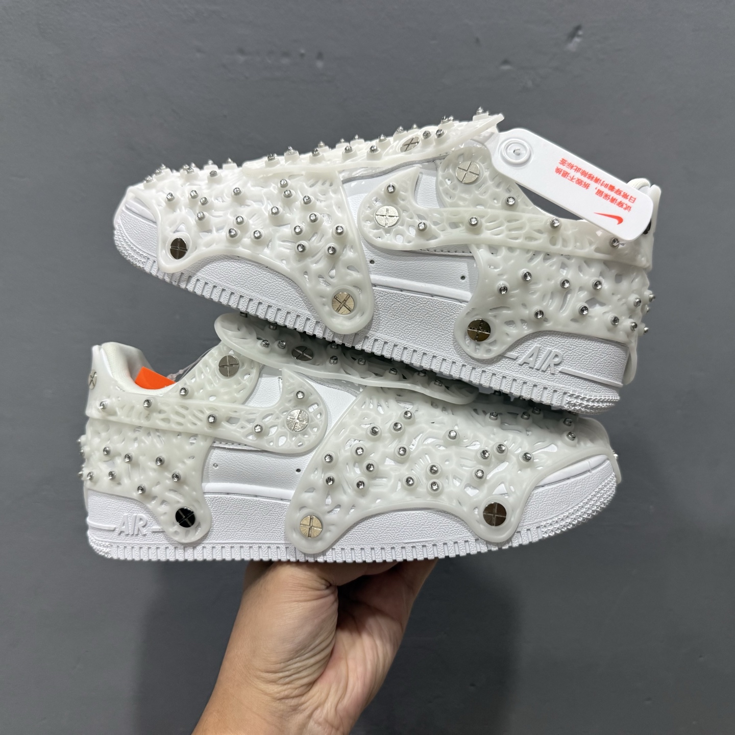 Nike Air Force1 LXX 施华洛世奇联名 板鞋 CV7668-001 Nike Air Force1 LXX 施华洛世奇联名 板鞋 CV7668-001