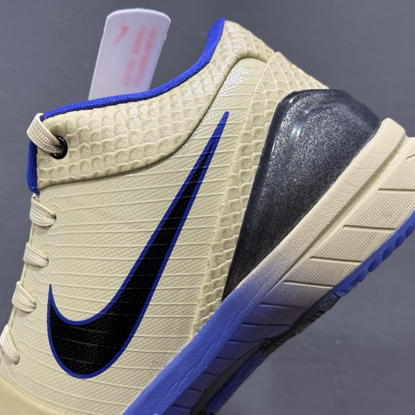 350 灭世Nike Zoom Kobe 4 ZK4 科比四代 IM2532-701-Chinese UA Cheap High Quatity Brand Clothes Bags handbags Sneakers wholesale wholesaler seller from China Factory suppliers Fashion Clothing Shoes best Quality Beautiful Price 350 灭世Nike Zoom Kobe 4 ZK4 科比四代 IM2532-701