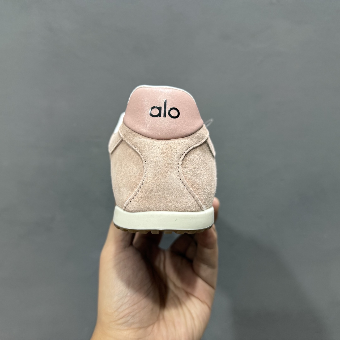Alo Yoga Sunset Sneaker 徳训生活休闲鞋 A0891U