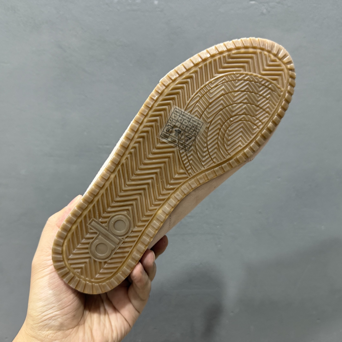 Alo Yoga Sunset Sneaker 徳训生活休闲鞋 A0891U