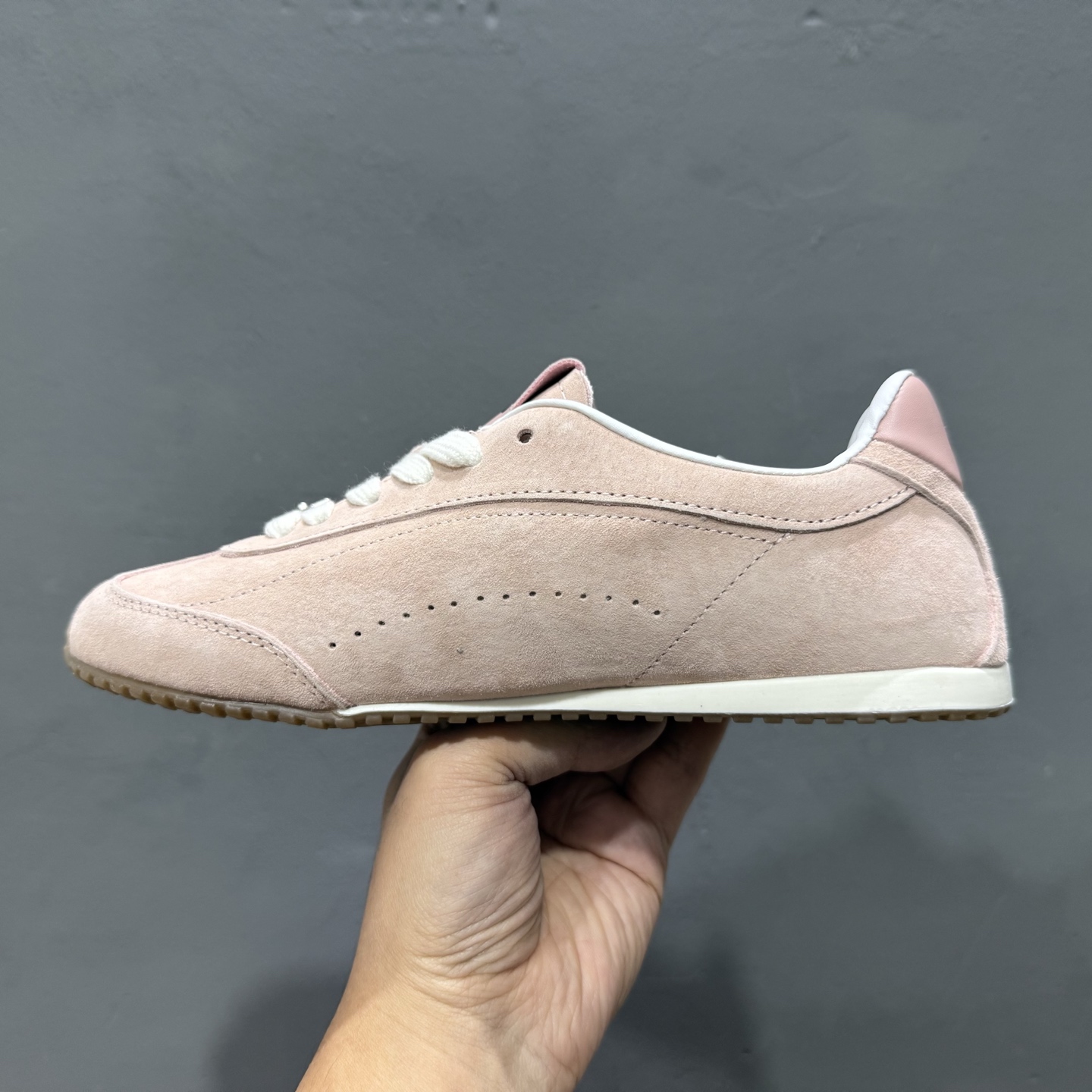 Alo Yoga Sunset Sneaker 徳训生活休闲鞋 A0891U