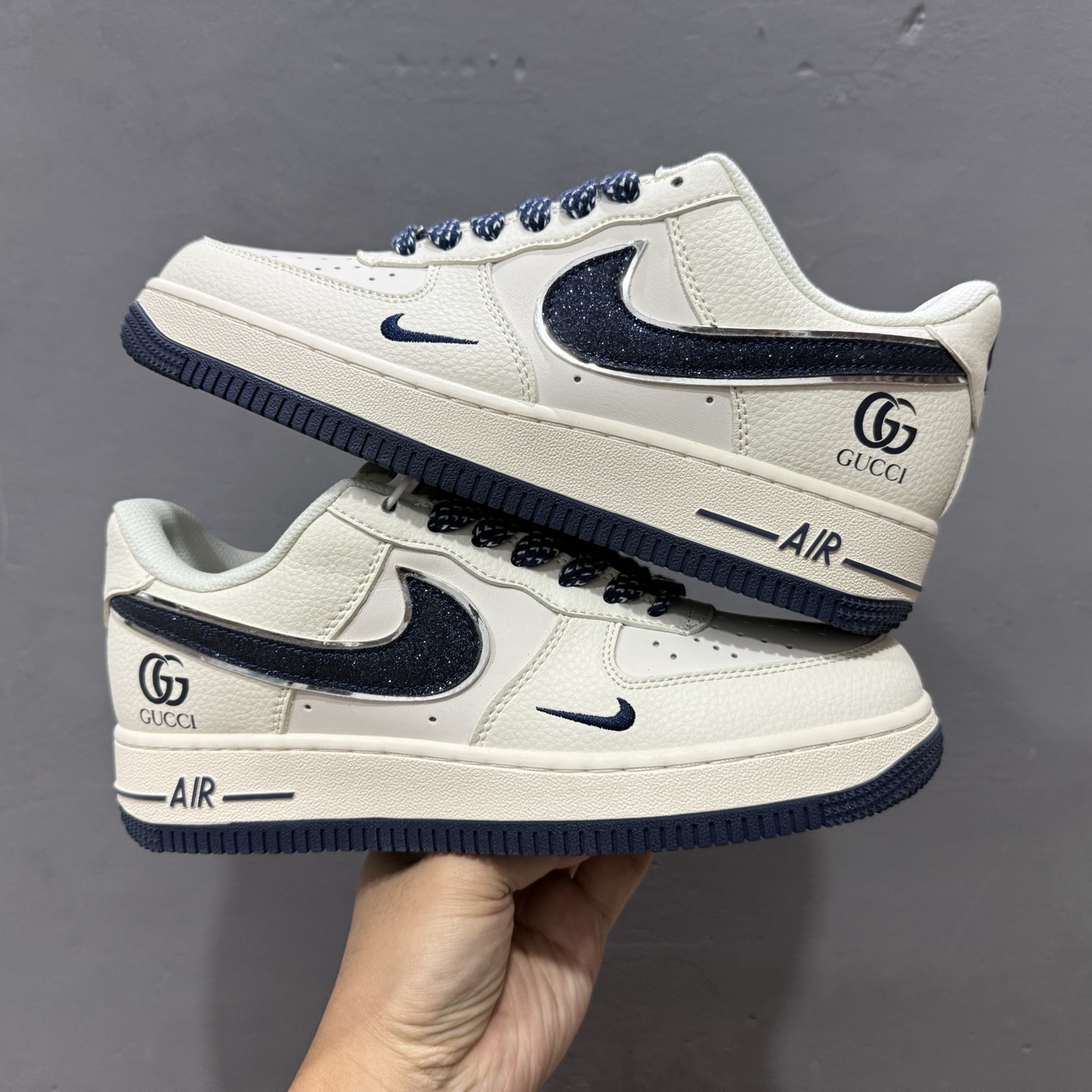 古驰联名白黑灰勾 NIke Air Force 1 ‘07 Low 空军一号 低帮 运动鞋 休闲鞋 QY6818-610 古驰联名白黑灰勾 NIke Air Force 1 ‘07 Low 空军一号 低帮 运动鞋 休闲鞋 QY6818-610