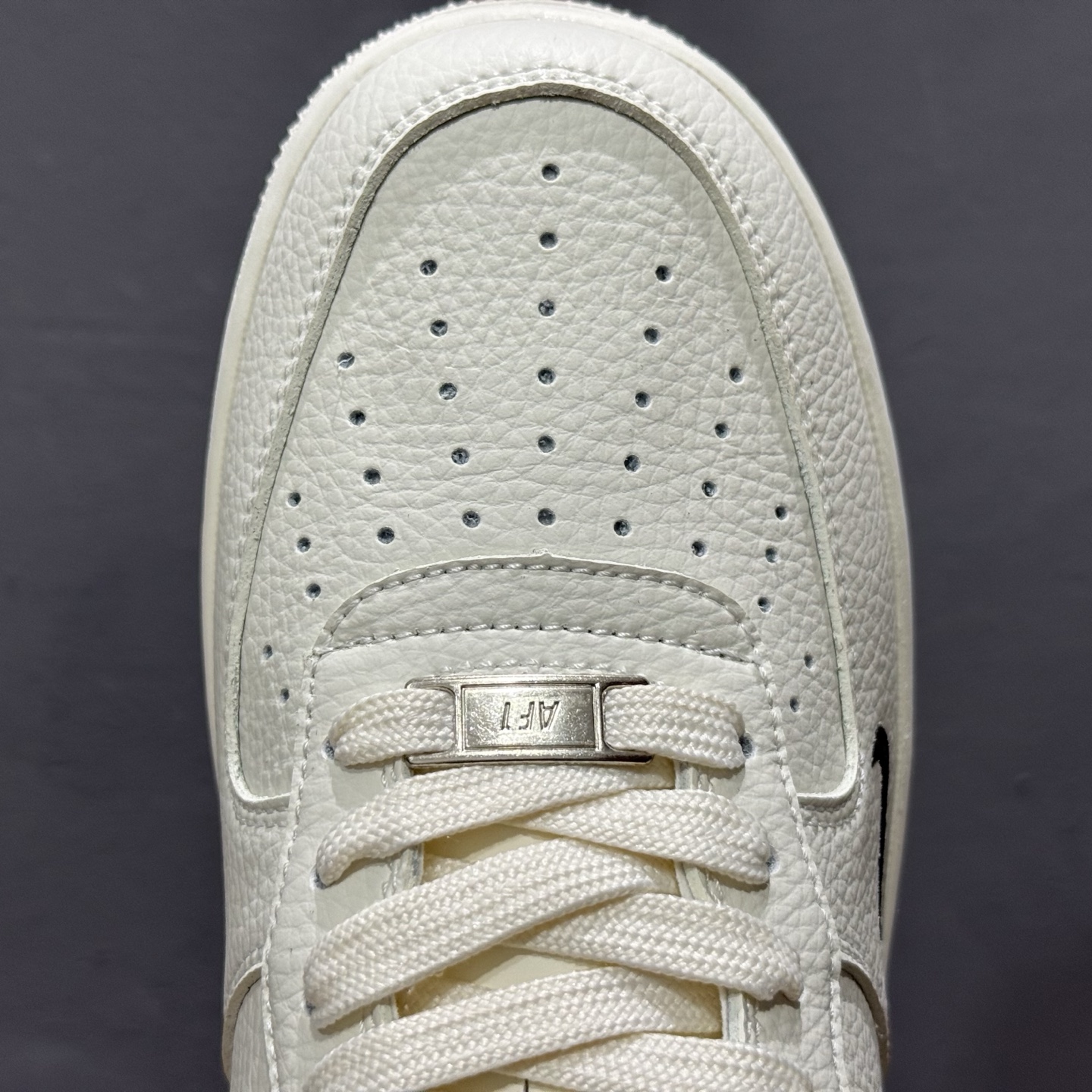 NIke Air Force 1 '07 Low “發”空军一号 低帮 运动鞋 CS5288-025