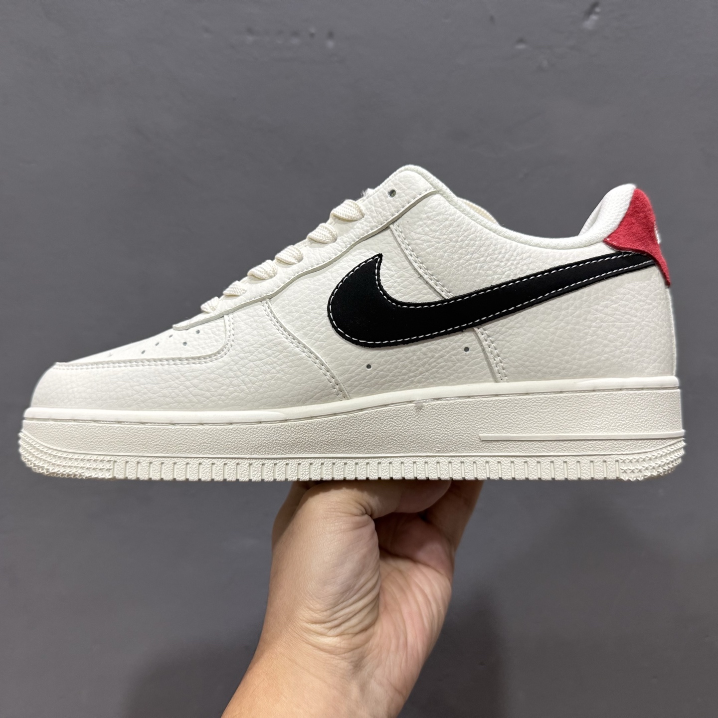 NIke Air Force 1 '07 Low “發”空军一号 低帮 运动鞋 CS5288-025