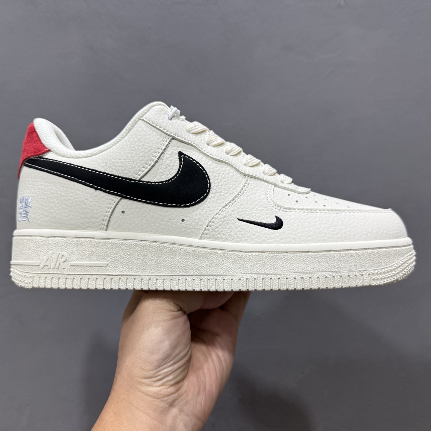 NIke Air Force 1 ’07 Low “發”空军一号 低帮 运动鞋 CS5288-025