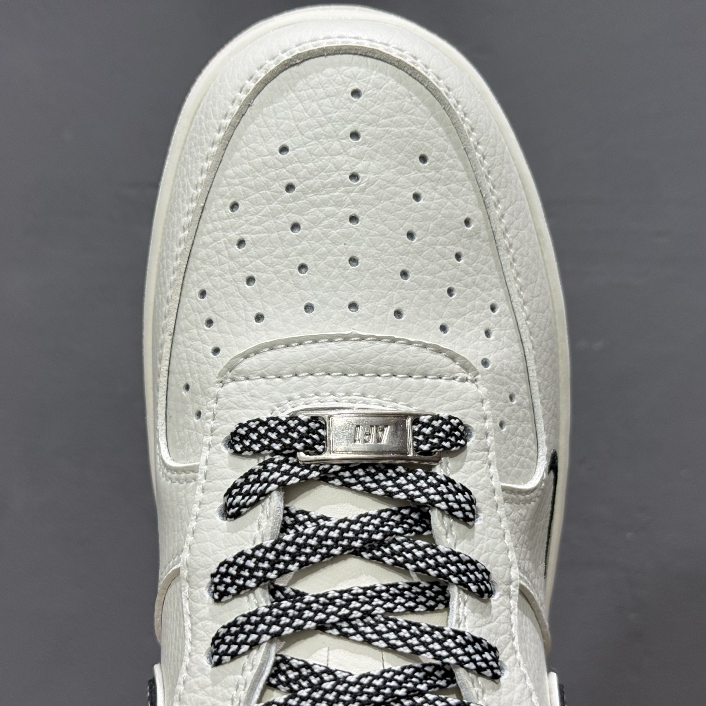 NIke Air Force 1 '07 Low “發”空军一号 低帮 运动鞋 休闲鞋 CS5288-020