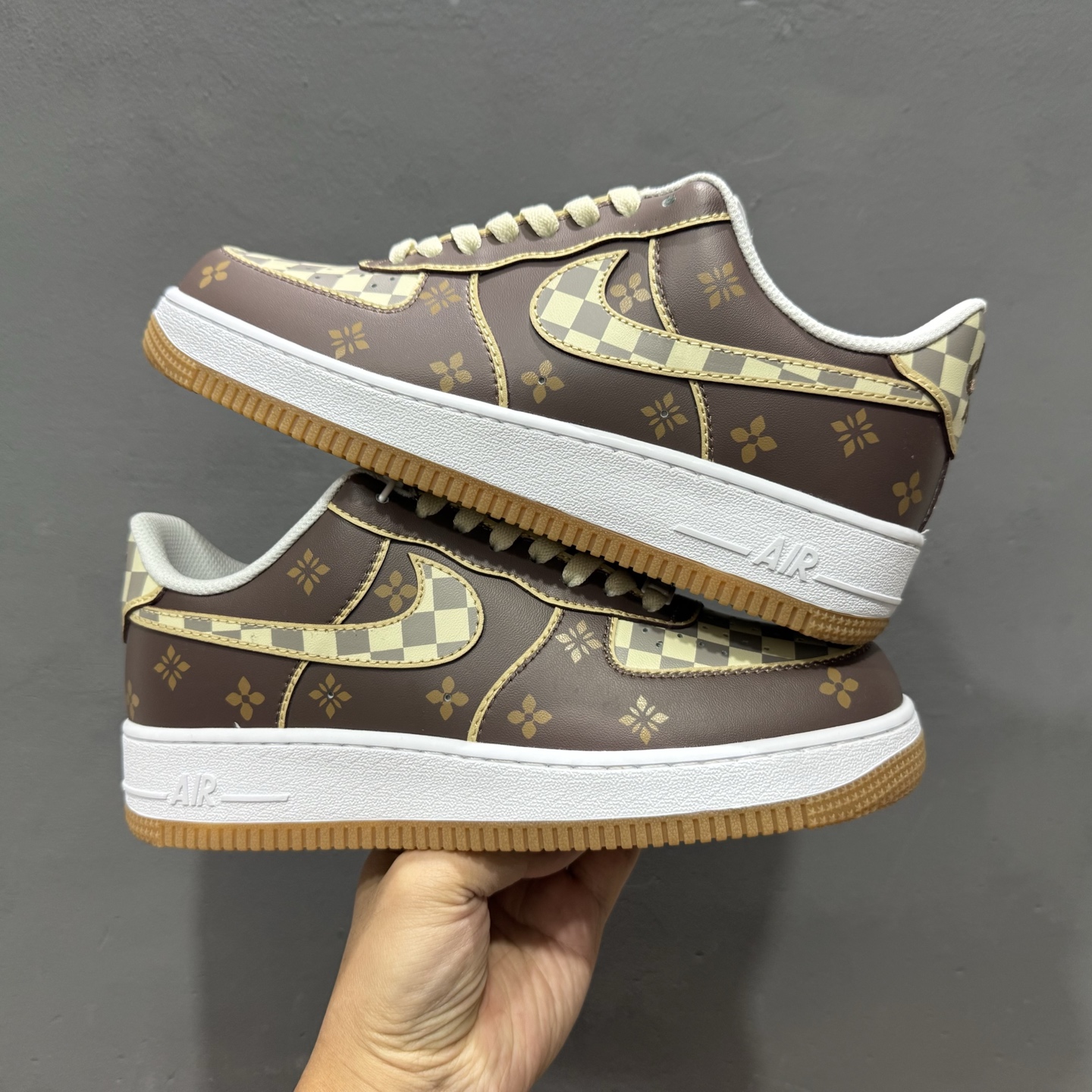 Nike Air Force 1'07 Low 联名款 空军一号低帮休闲板鞋 DJ2739-100