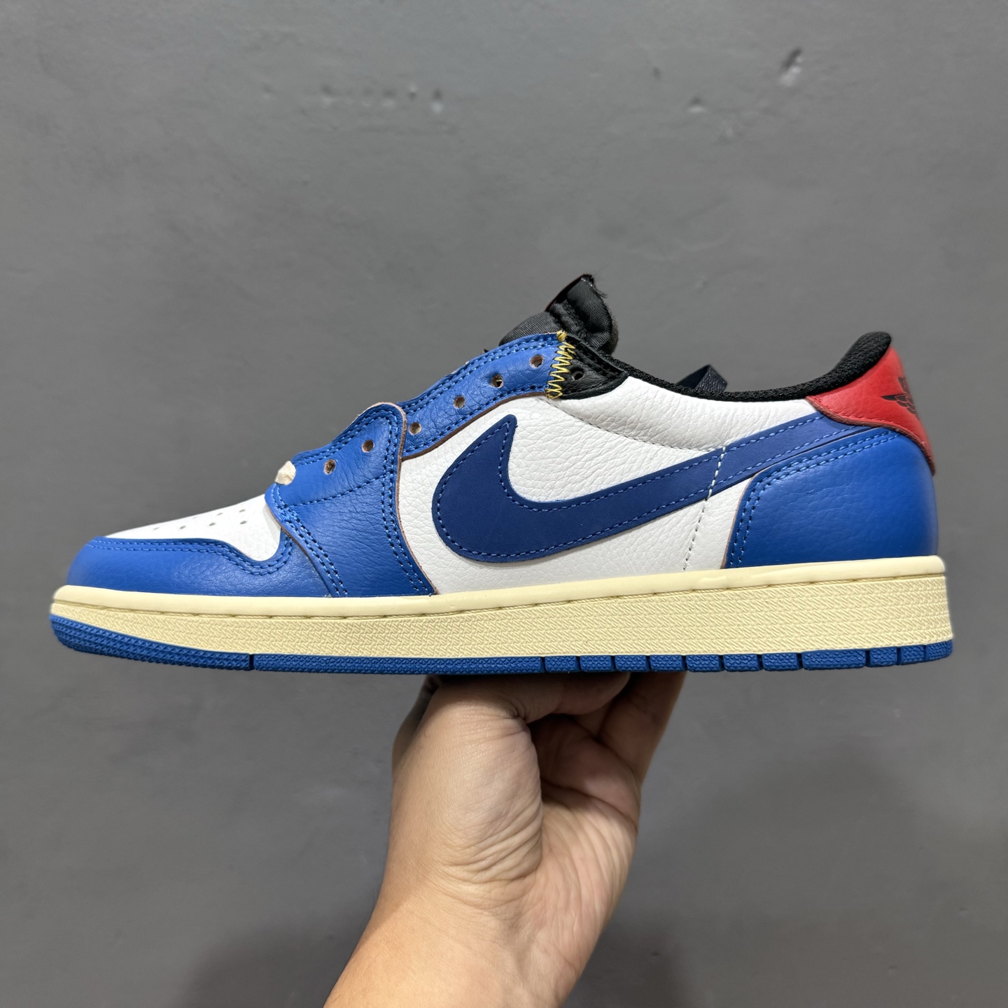Air Jordan 1 Low AJ1 乔1 UN蓝白 低帮文化休闲板鞋 HQ6998-146