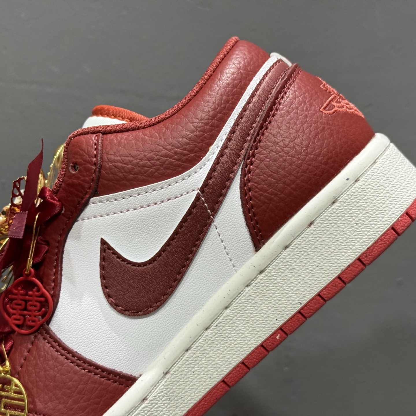 新款出货 原装 乔丹 Air Jordan 1 Low”Wedding”乔丹AJ1低帮秀禾婚鞋心心相印