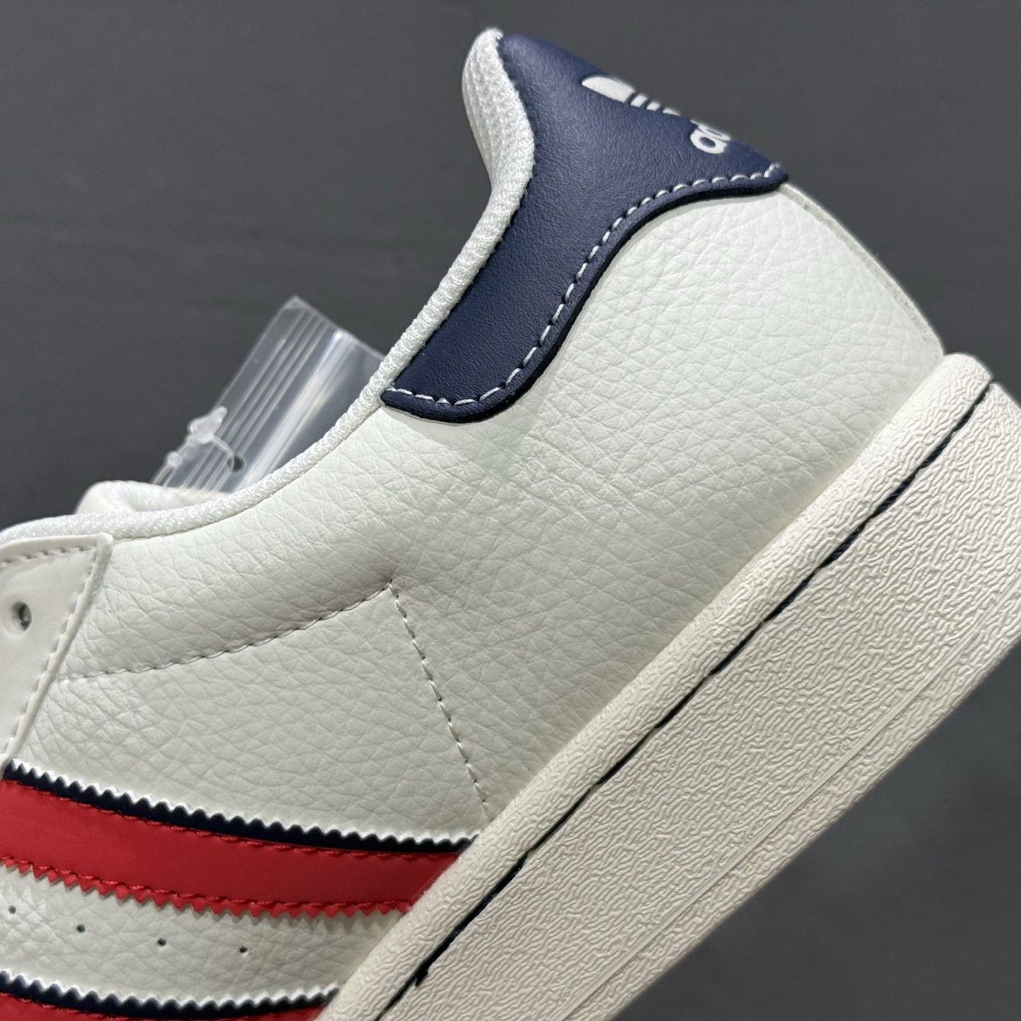 AdidOriginals GAZELLE INDOOR阿迪达斯 三叶草 贝壳头’DIY’系列低帮经典百搭休闲运动板鞋 AdidOriginals GAZELLE INDOOR阿迪达斯 三叶草 贝壳头’DIY’系列低帮经典百搭休闲运动板鞋