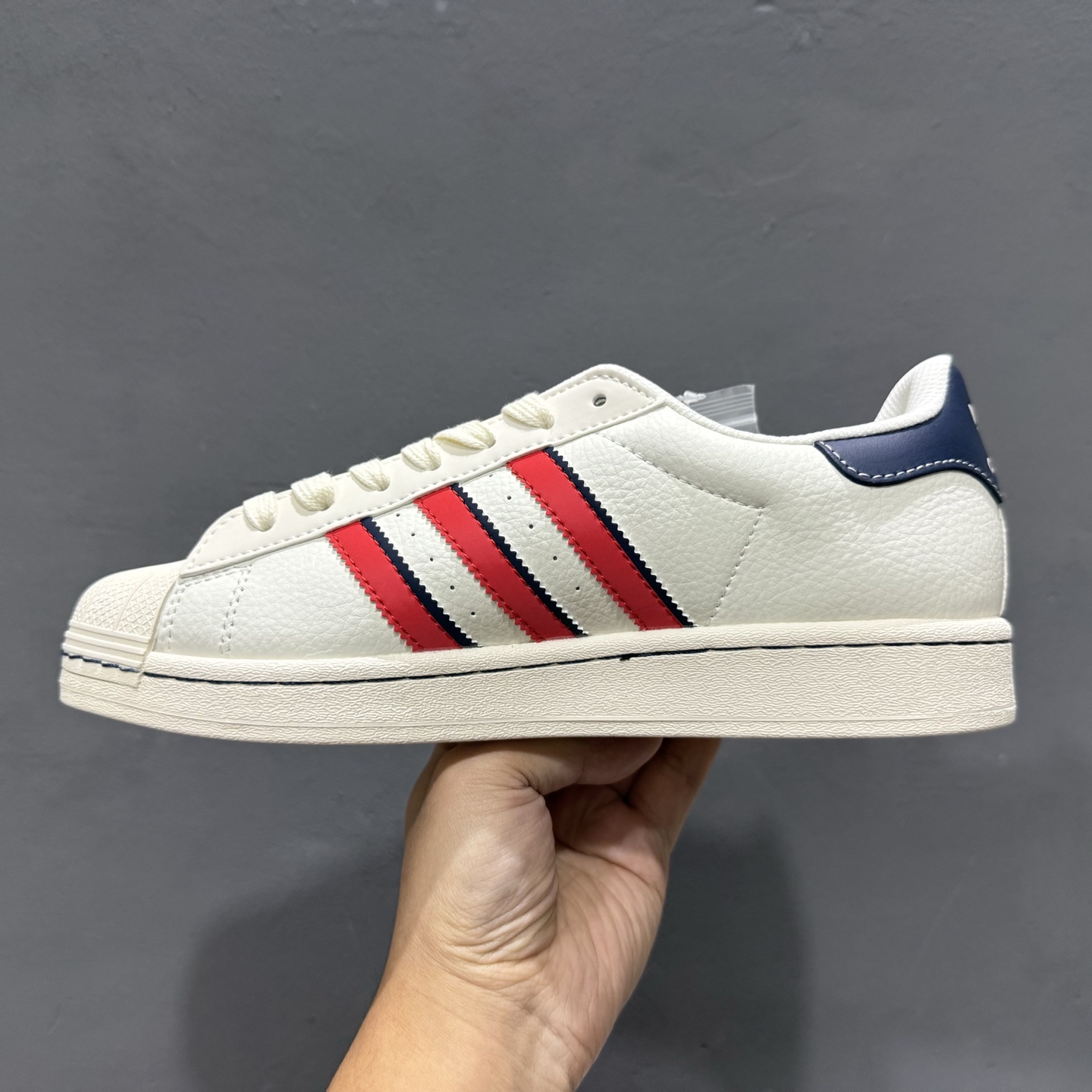 AdidOriginals GAZELLE INDOOR阿迪达斯 三叶草 贝壳头’DIY’系列低帮经典百搭休闲运动板鞋 AdidOriginals GAZELLE INDOOR阿迪达斯 三叶草 贝壳头’DIY’系列低帮经典百搭休闲运动板鞋