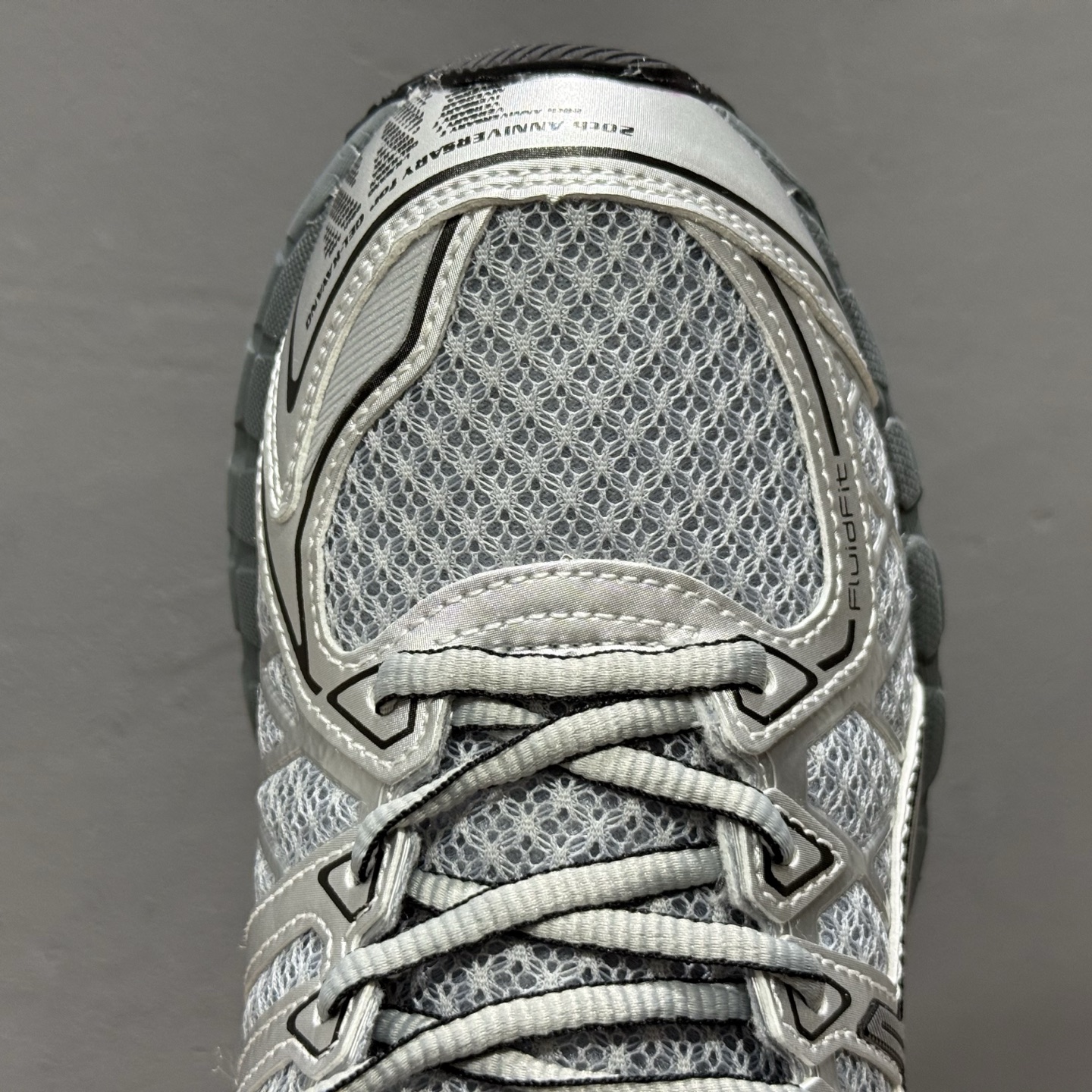 ASICS/亚瑟士GEL-NYC透气网眼鞋面配合部分合成革材质