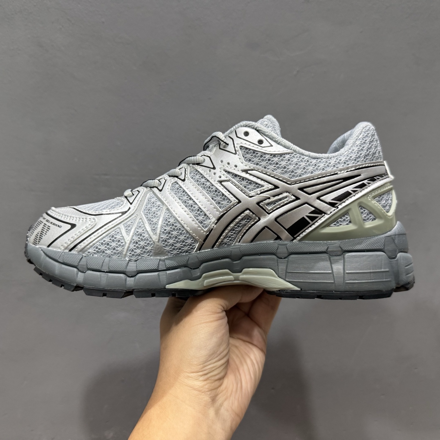 ASICS/亚瑟士GEL-NYC透气网眼鞋面配合部分合成革材质