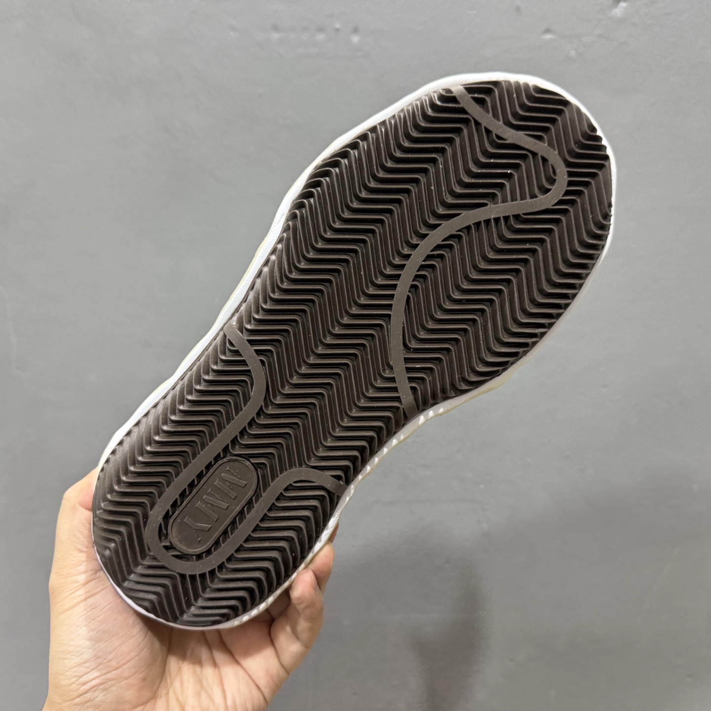 余文乐挚爱单品 MMY Blakey 脏脏鞋 AMIRI骨头鞋同款 复古溶解风运动鞋