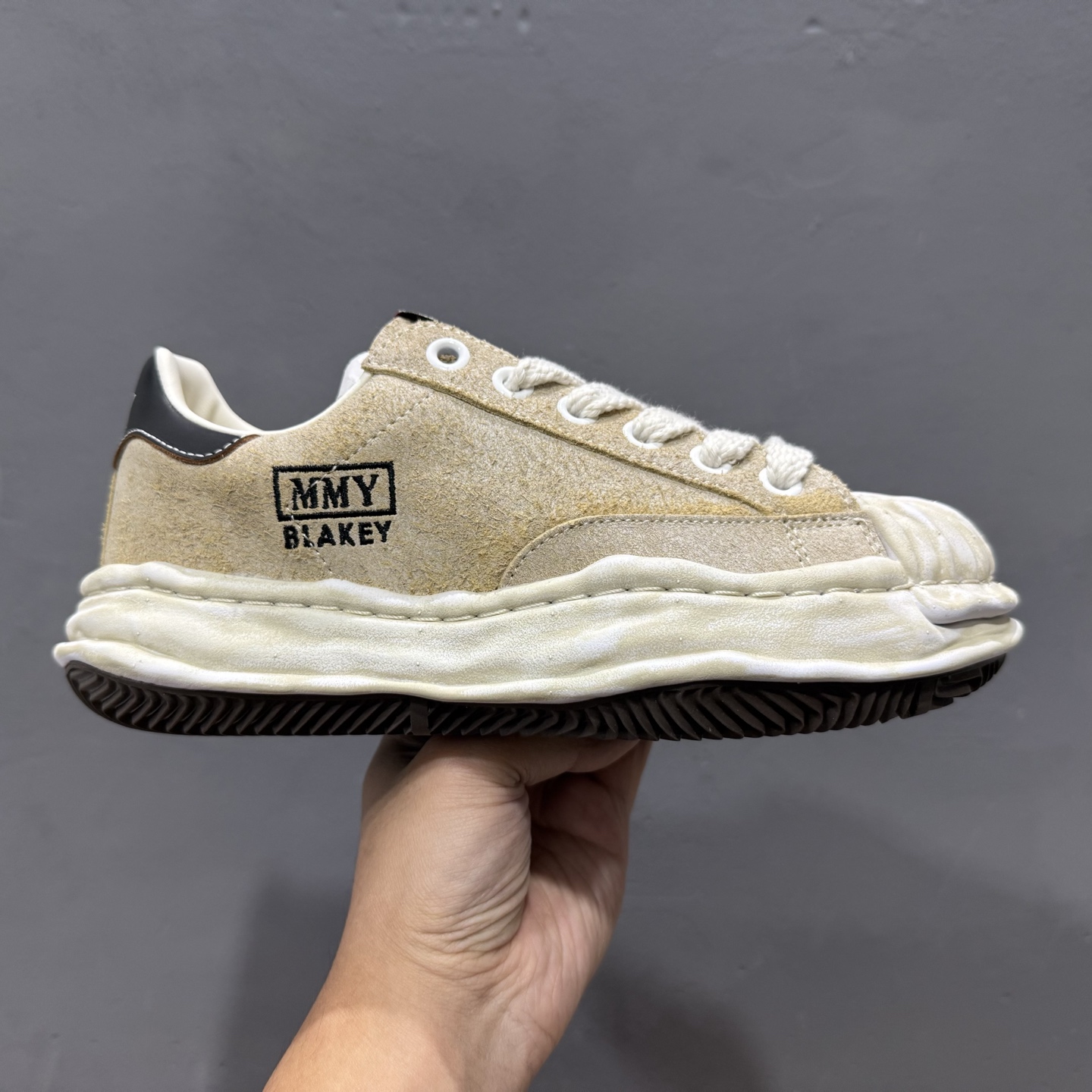 余文乐挚爱单品 MMY Blakey 脏脏鞋 AMIRI骨头鞋同款 复古溶解风运动鞋