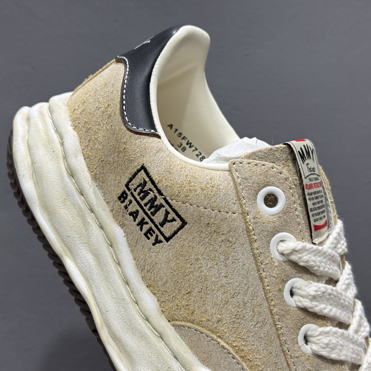 余文乐挚爱单品 MMY Blakey 脏脏鞋 AMIRI骨头鞋同款 复古溶解风运动鞋