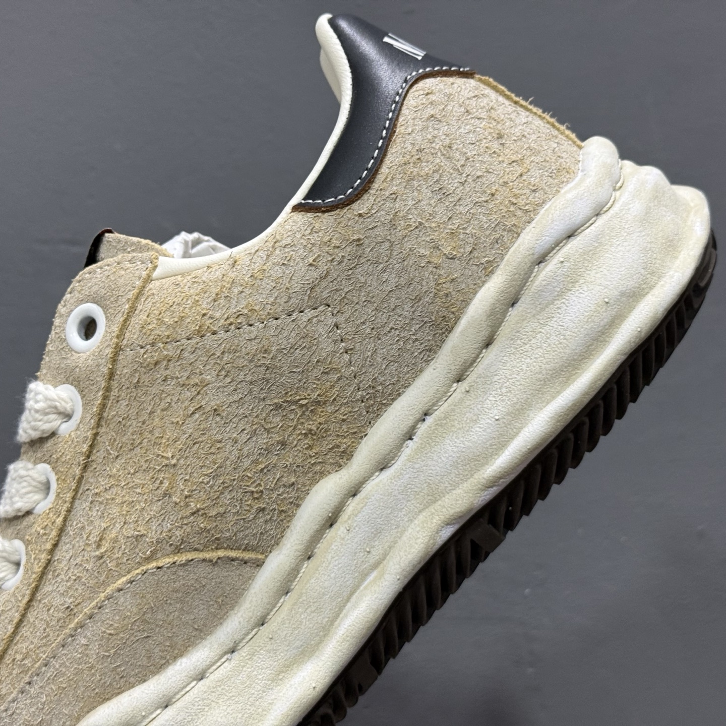 余文乐挚爱单品 MMY Blakey 脏脏鞋 AMIRI骨头鞋同款 复古溶解风运动鞋