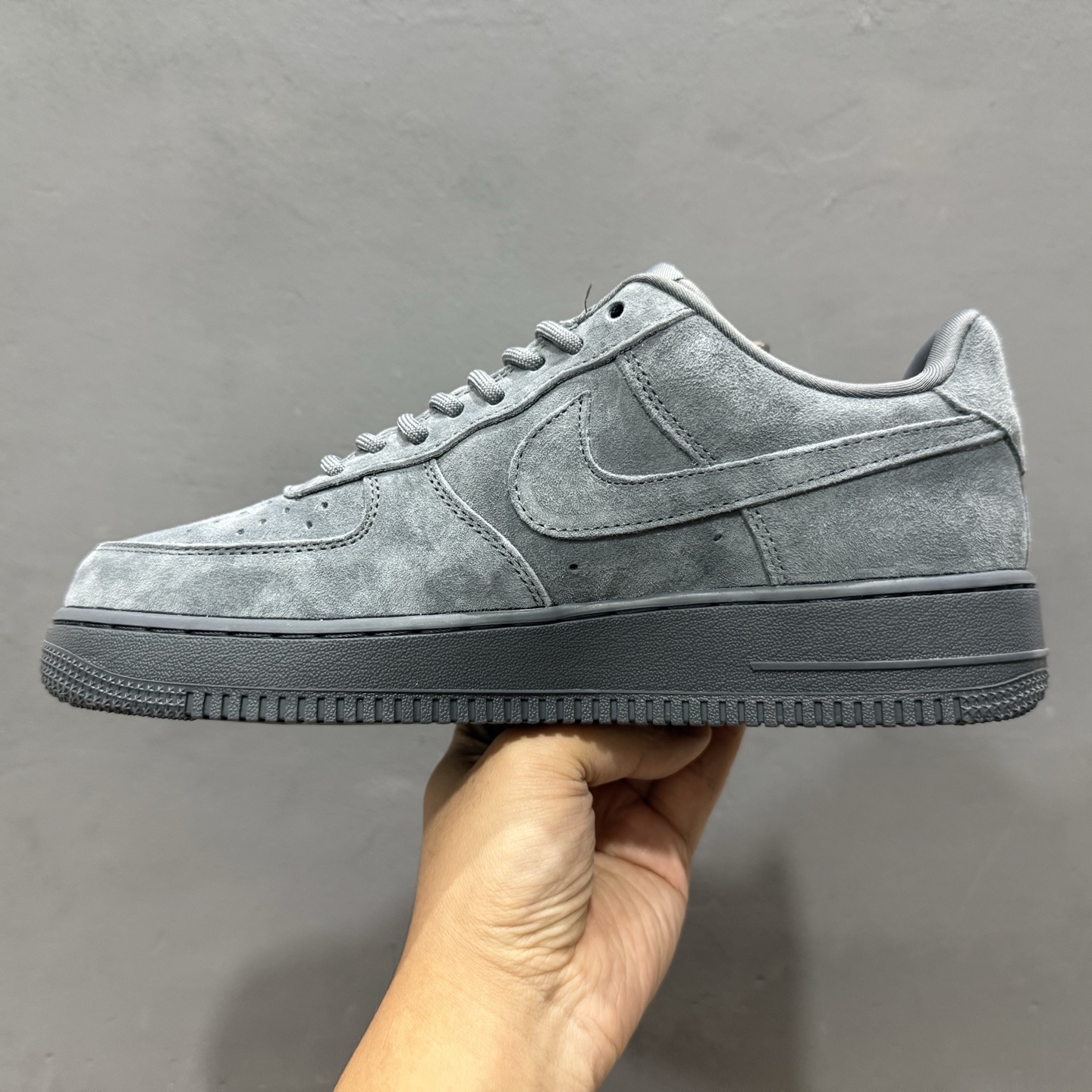 Nike Air Force 1 '07 Low “Supreme联名——全猪八”空军一号 高端定制 低帮 运动鞋 DF0188-115 Nike Air Force 1 '07 Low “Supreme联名——全猪八”空军一号 高端定制 低帮 运动鞋 DF0188-115