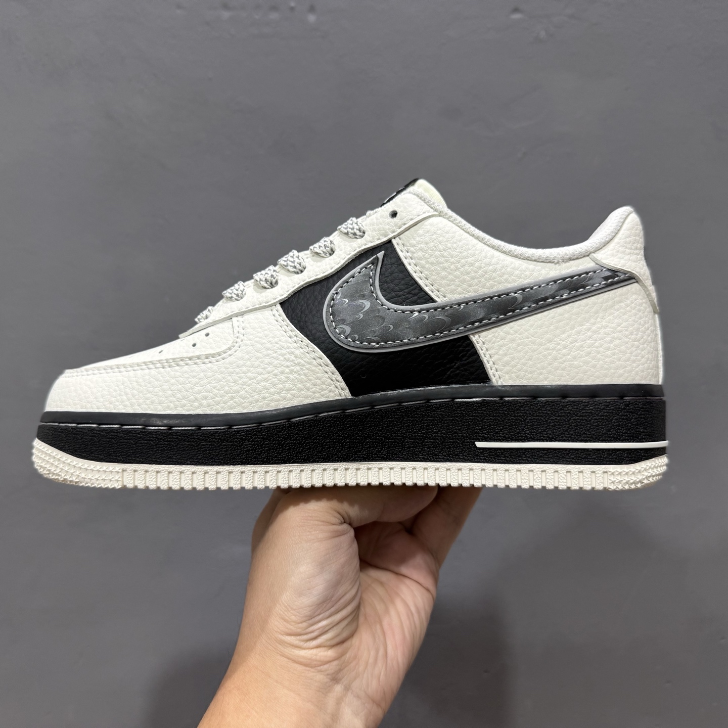 Nike Air Force 1 '07 Low “雾灰拼黑”空军一号 XX3168-206 Nike Air Force 1 '07 Low “雾灰拼黑”空军一号 XX3168-206