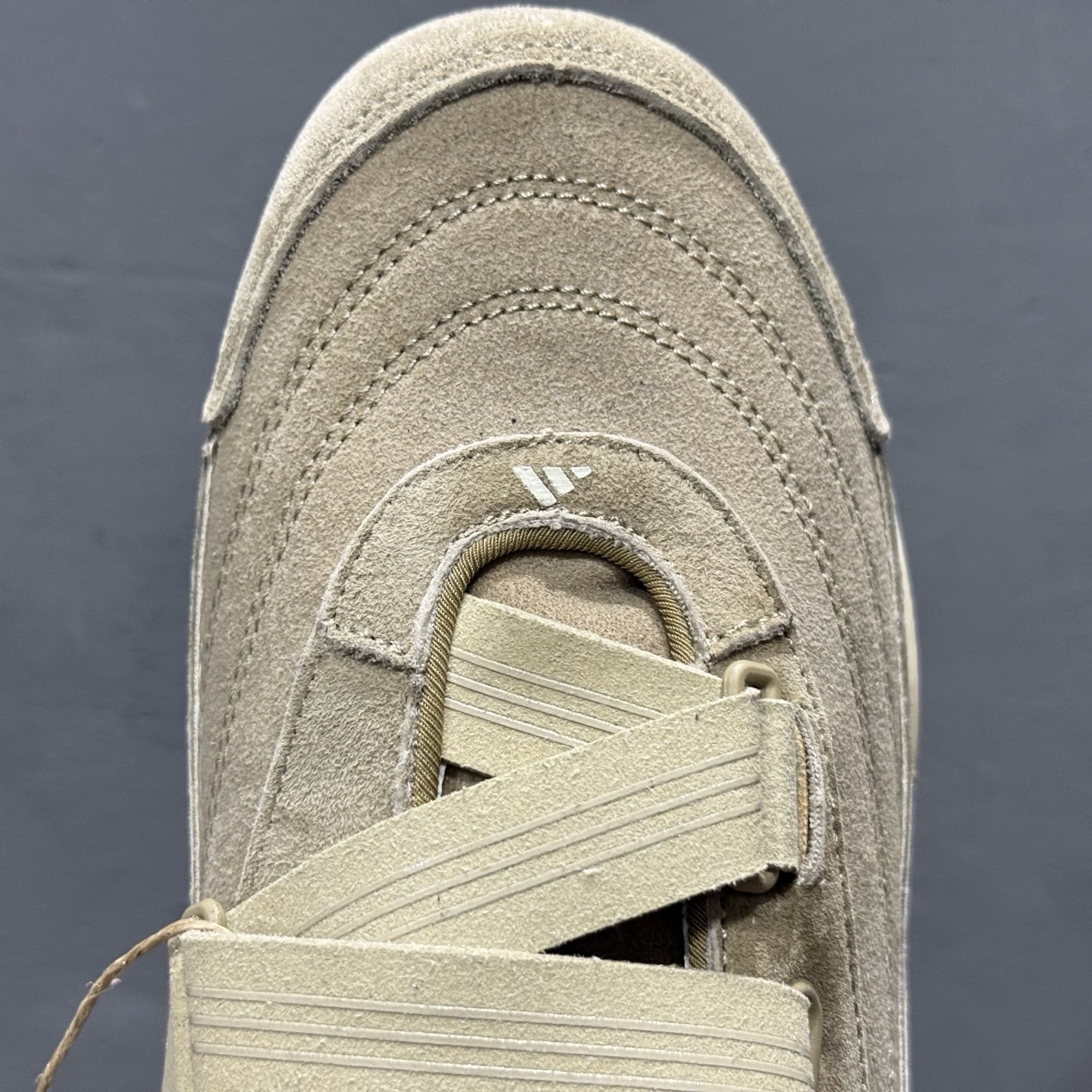 AD 阿迪 Urban Reverie 绑带 复古休闲鞋 JS2444 AD 阿迪 Urban Reverie 绑带 复古休闲鞋 JS2444