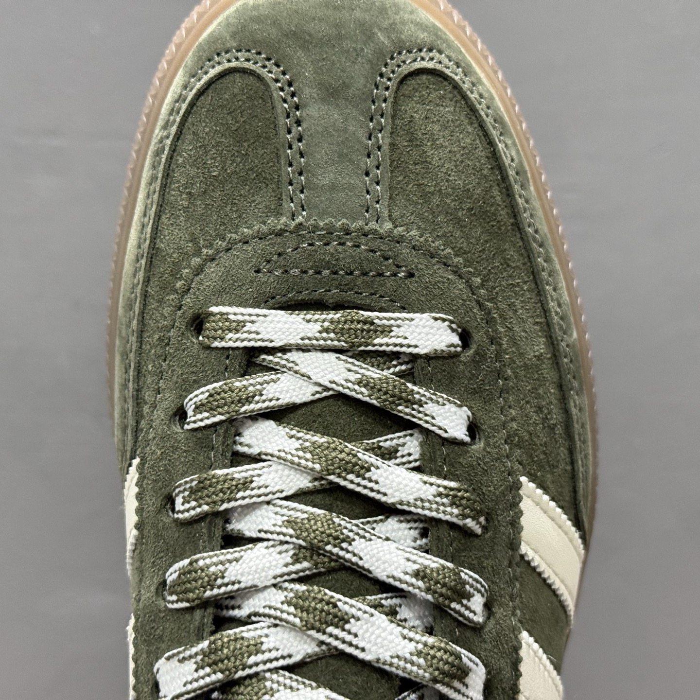 AdidHandball Spezial KI5940 阿迪达斯经典复古休闲板鞋 AdidHandball Spezial KI5940 阿迪达斯经典复古休闲板鞋