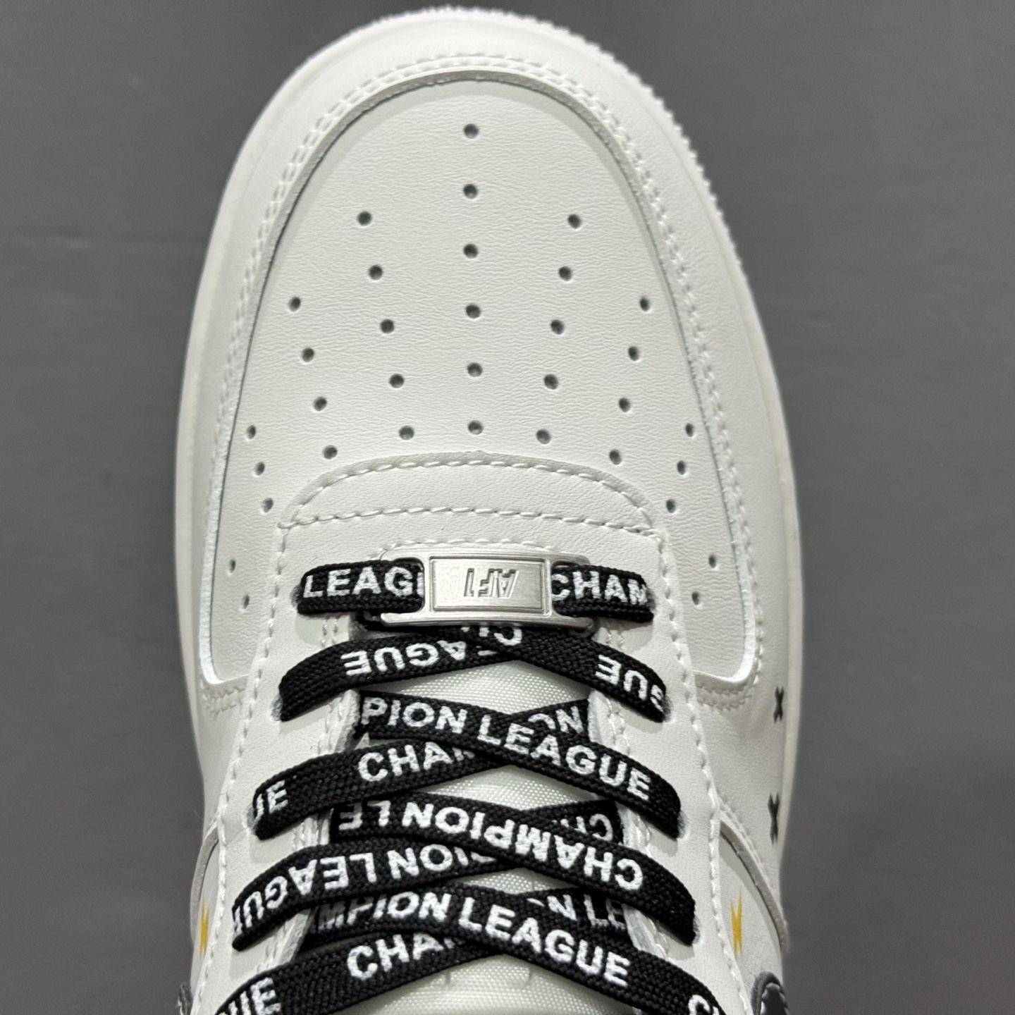 NIke Air Force 1 '07 Low 白黑条形码 JP8028-072