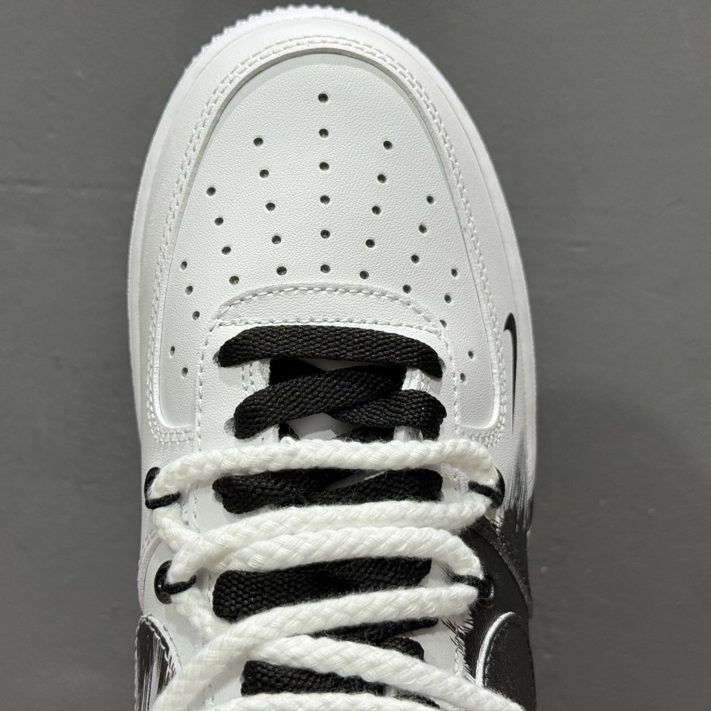 Nike Air Force 1 Low 空军一号低帮运动休闲板鞋 DD2025-010 Nike Air Force 1 Low 空军一号低帮运动休闲板鞋 DD2025-010