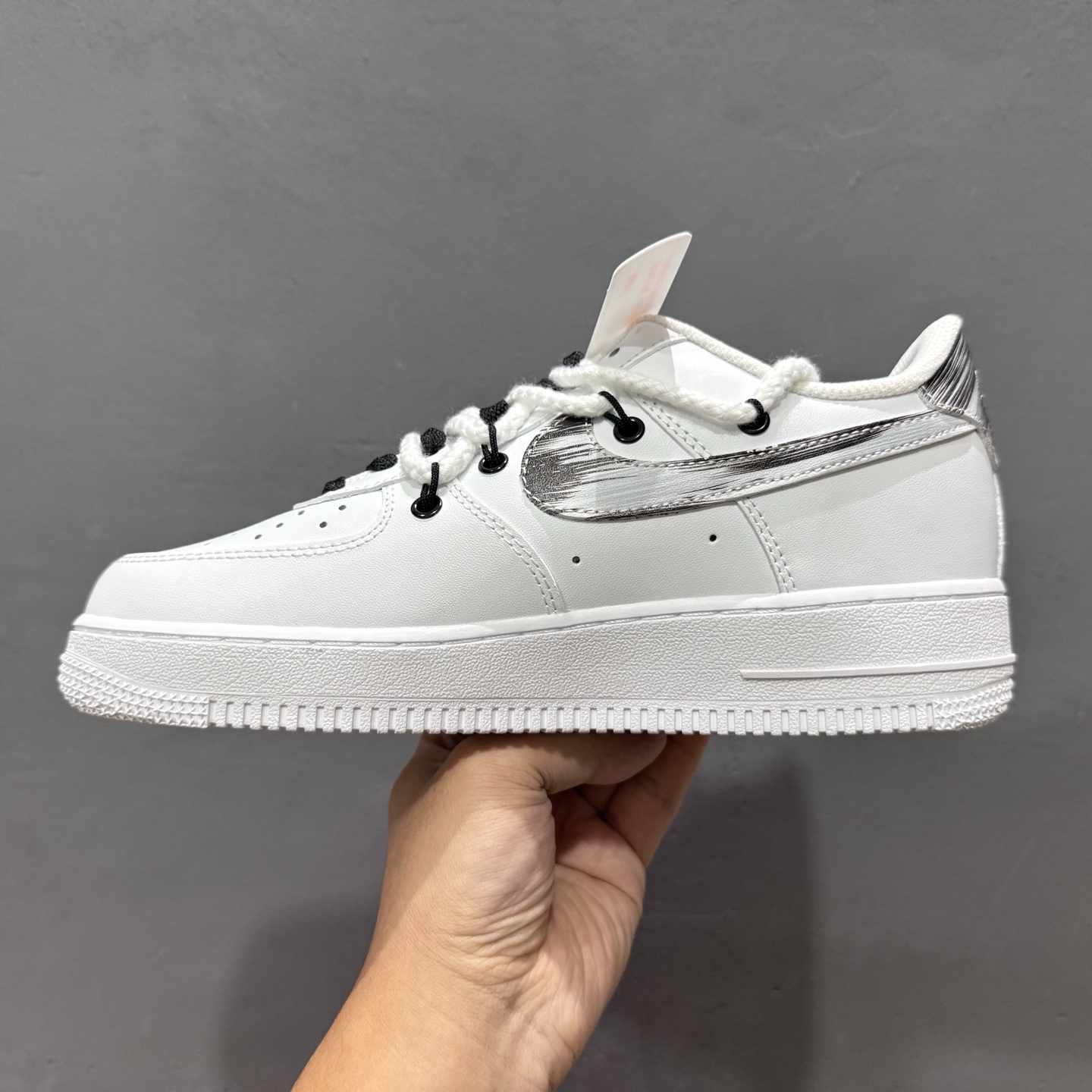 Nike Air Force 1 Low 空军一号低帮运动休闲板鞋 DD2025-010 Nike Air Force 1 Low 空军一号低帮运动休闲板鞋 DD2025-010