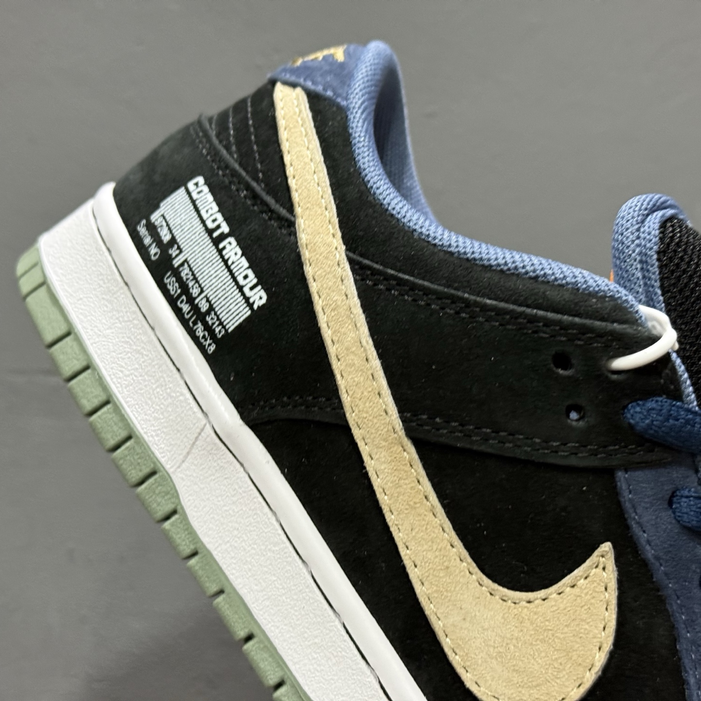 Nike Dunk SB Low 荆棘4.0 TMS 蓝黑色 HF3063-002 Nike Dunk SB Low 荆棘4.0 TMS 蓝黑色 HF3063-002