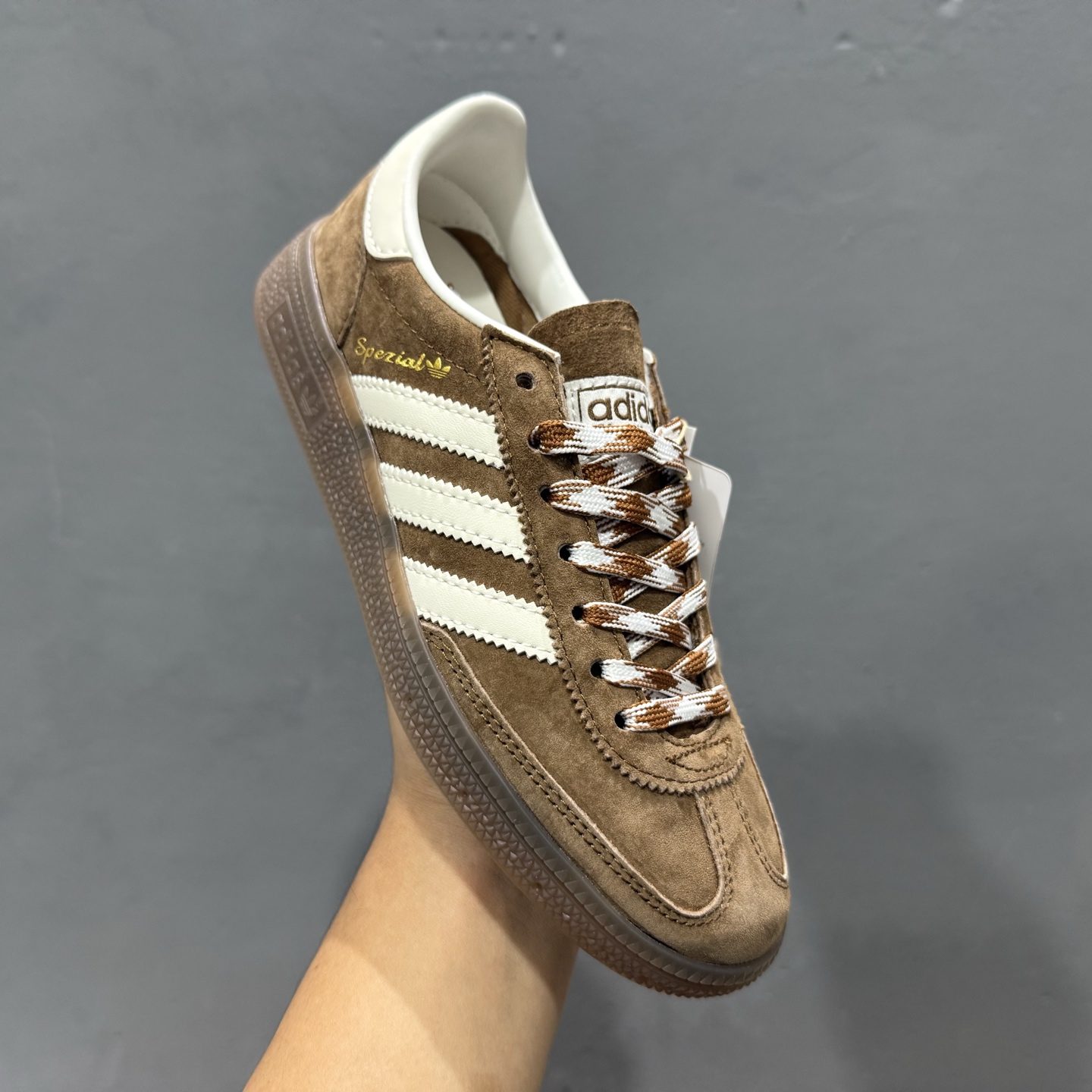 adidoriginals HANDBALL SPEZIAL 野棕色 KI5938 adidoriginals HANDBALL SPEZIAL 野棕色 KI5938