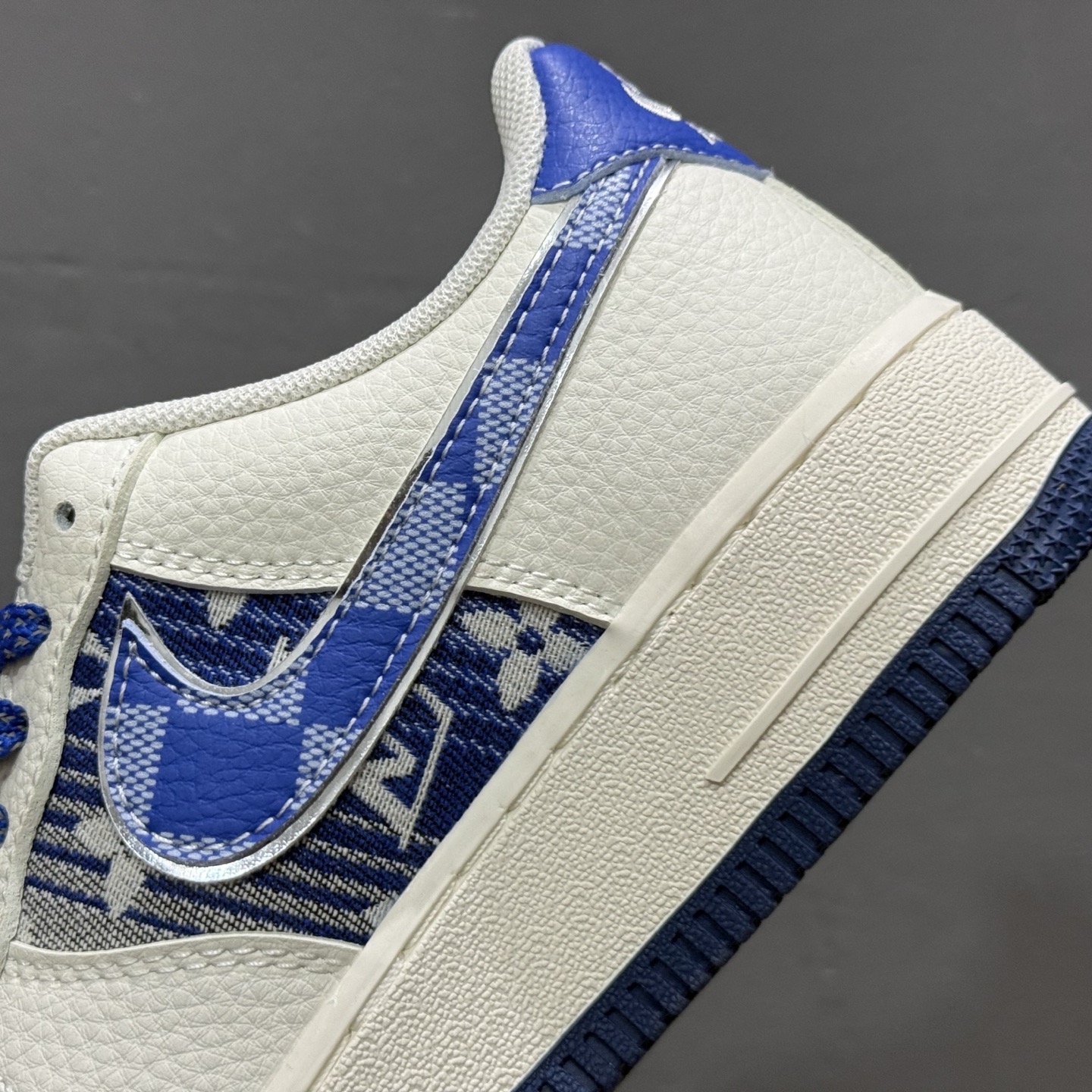 Nike Air Force 1 '07 Low “蓝调印花” LV X AF1空军一号 高端定制 低帮 运动鞋 XL1979-106