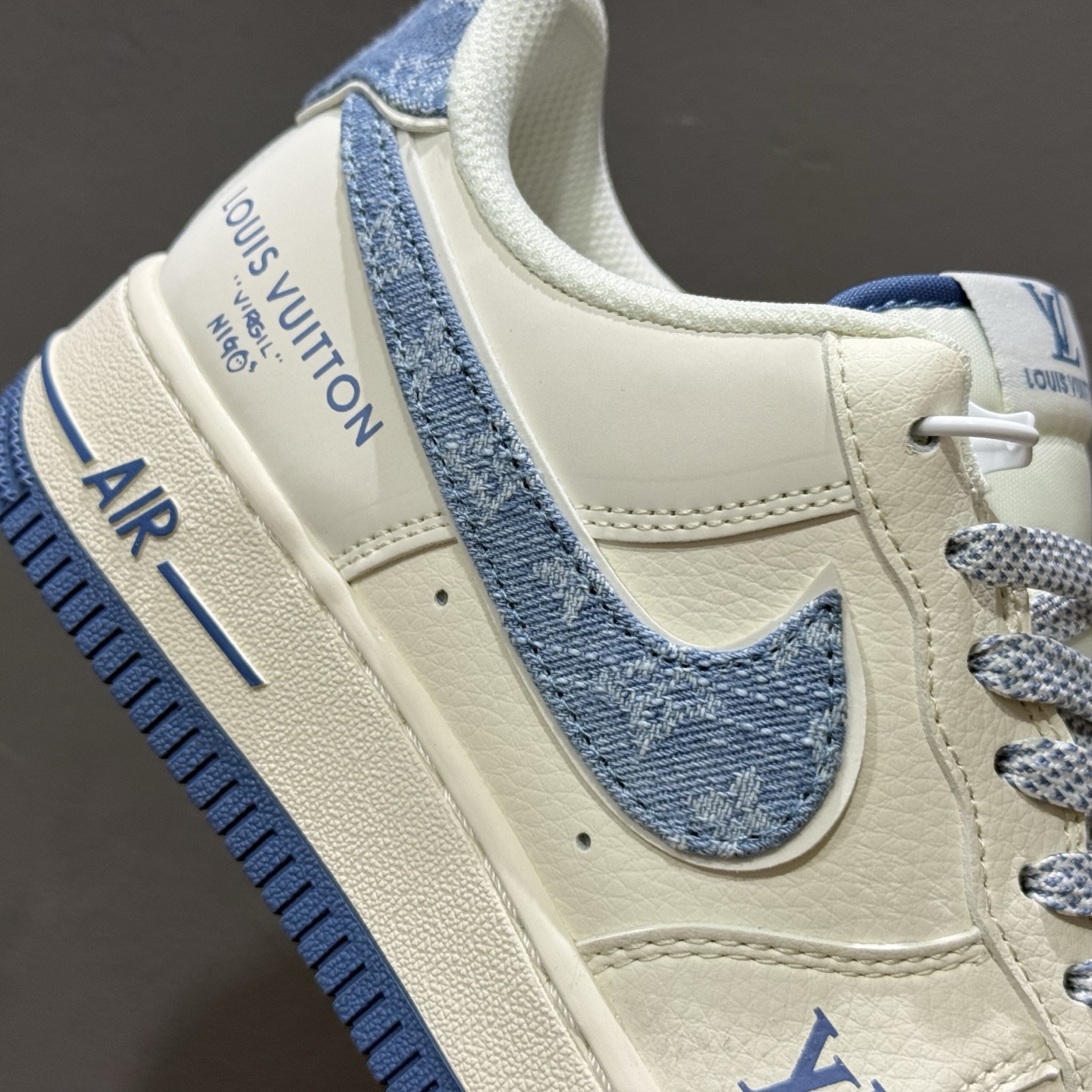 NIke Air Force 1 '07 Low “LV联名-牛仔蓝”空军一号 低帮 运动鞋 SM6668-130 NIke Air Force 1 '07 Low “LV联名-牛仔蓝”空军一号 低帮 运动鞋 SM6668-130