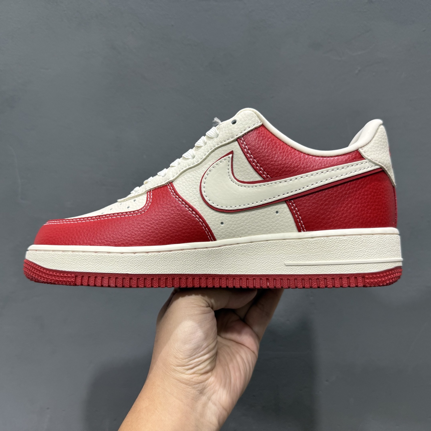 NIke Air Force 1 '07 Low “马年联名——荔纹红马”空军一号 低帮 运动鞋 XL1979-134