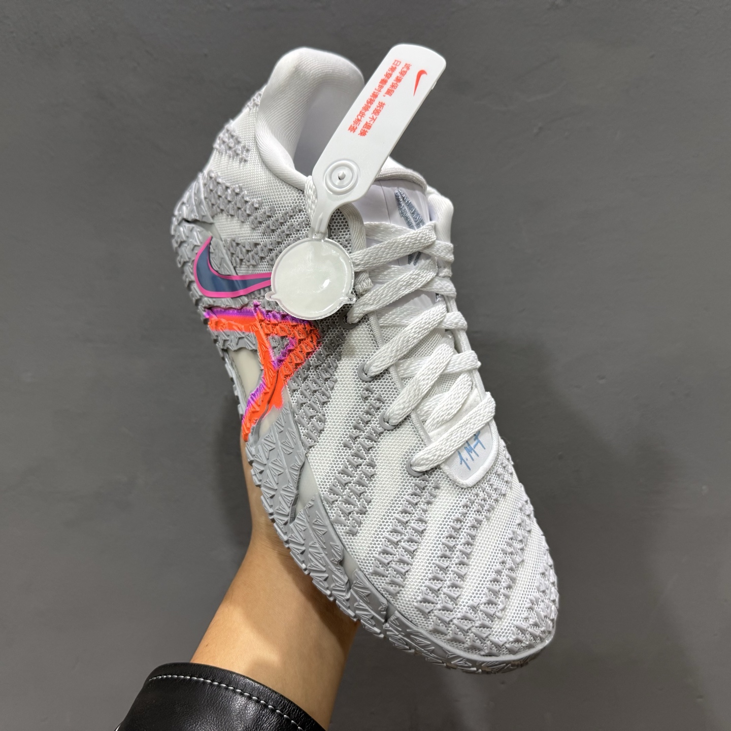 300 纯原 NK JA 3 EP 莫兰特三代 男子实战篮球鞋 HF2794-100