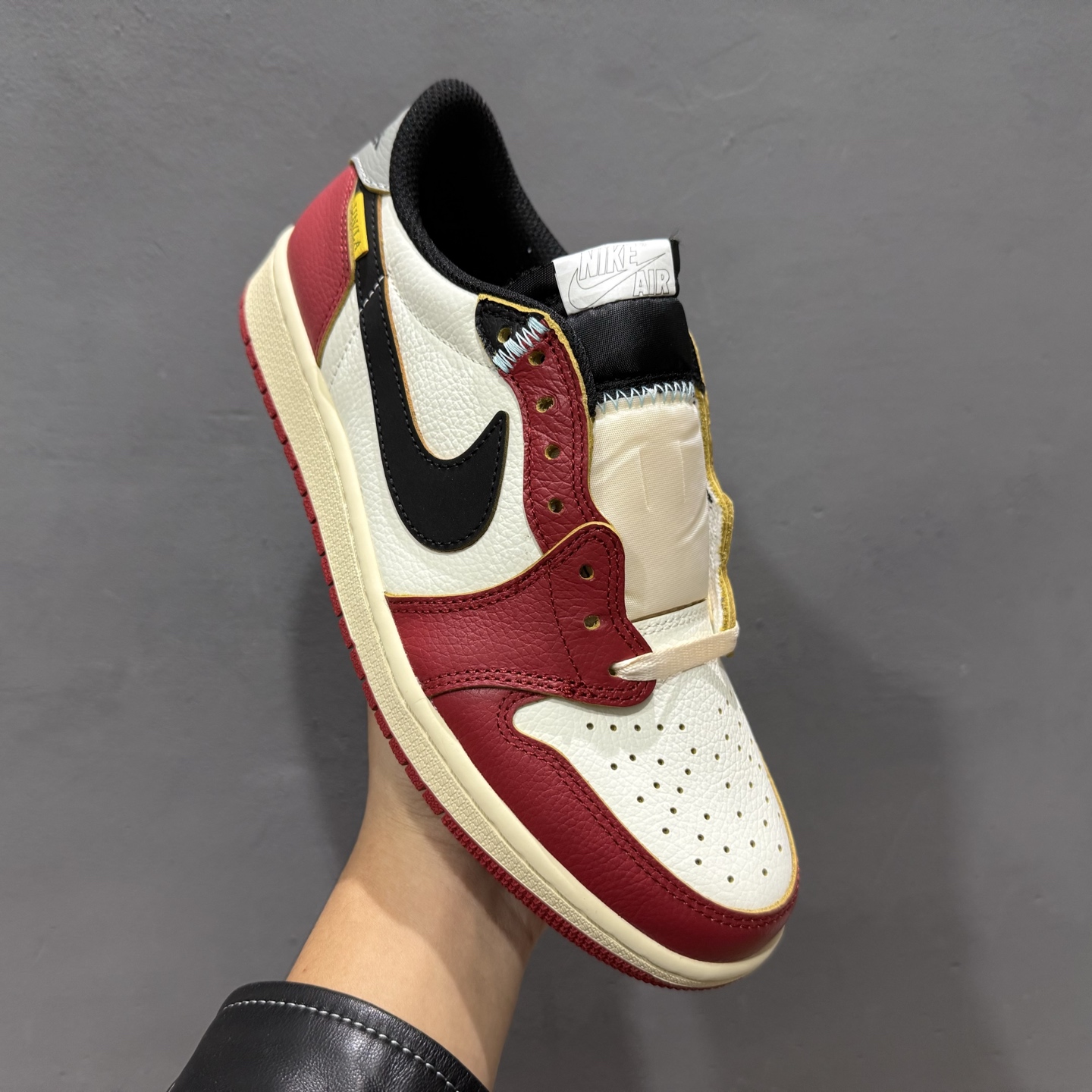 Air Jordan 1 Low AJ1 乔1 UN蓝白 低帮文化休闲板鞋 HQ6998-600