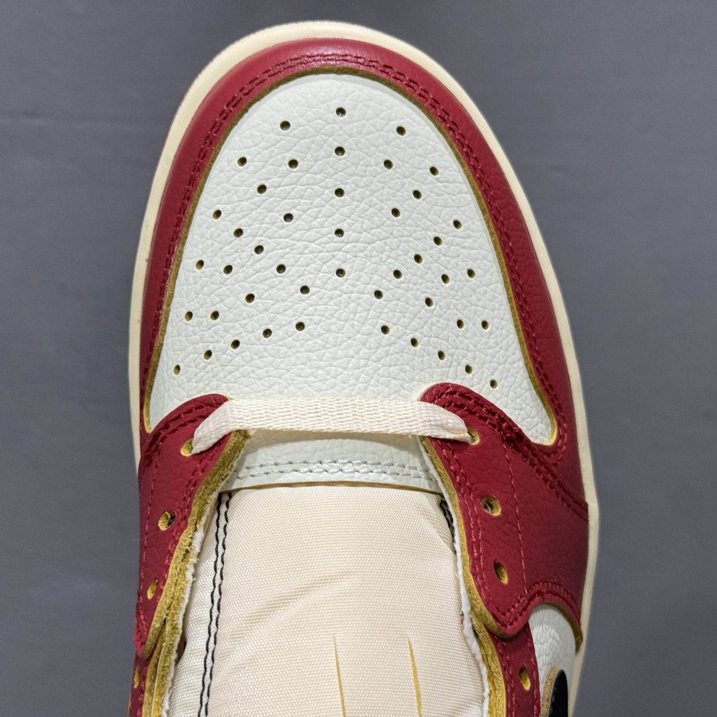 Air Jordan 1 Low AJ1 乔1 UN蓝白 低帮文化休闲板鞋 HQ6998-600