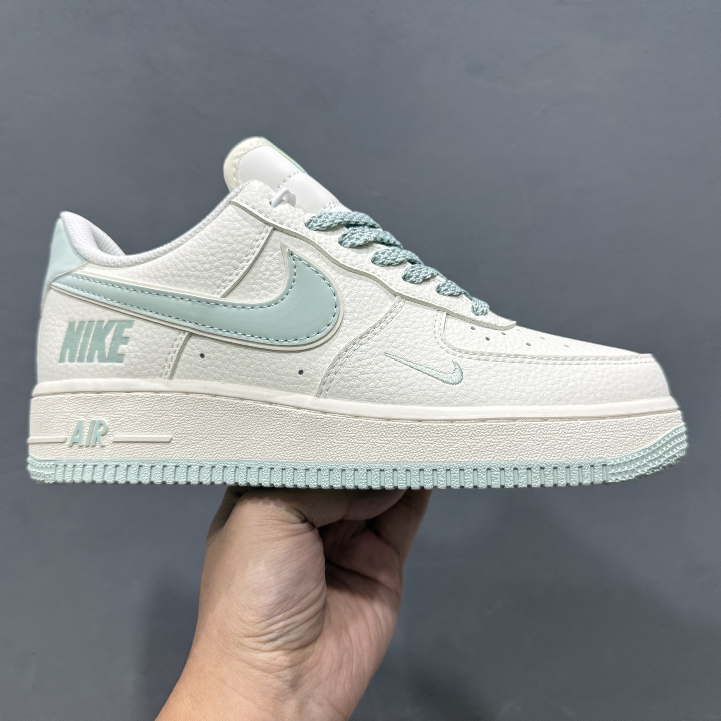 Nike Air Force 1 ’07 Low “海盐奶霜” 空军一号 高端定制 低帮 运动鞋 GL6835-011