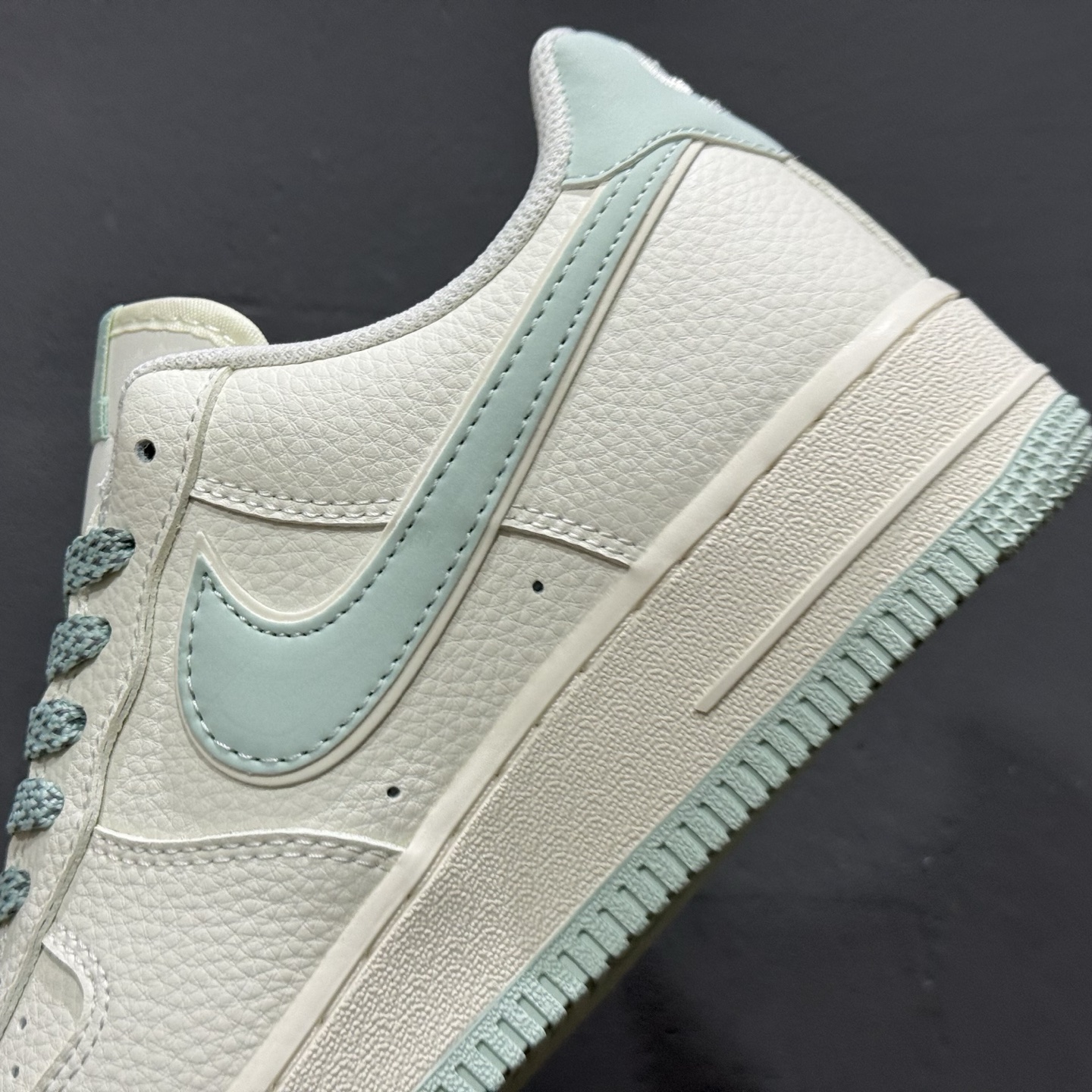 Nike Air Force 1 '07 Low “海盐奶霜” 空军一号 高端定制 低帮 运动鞋 GL6835-011
