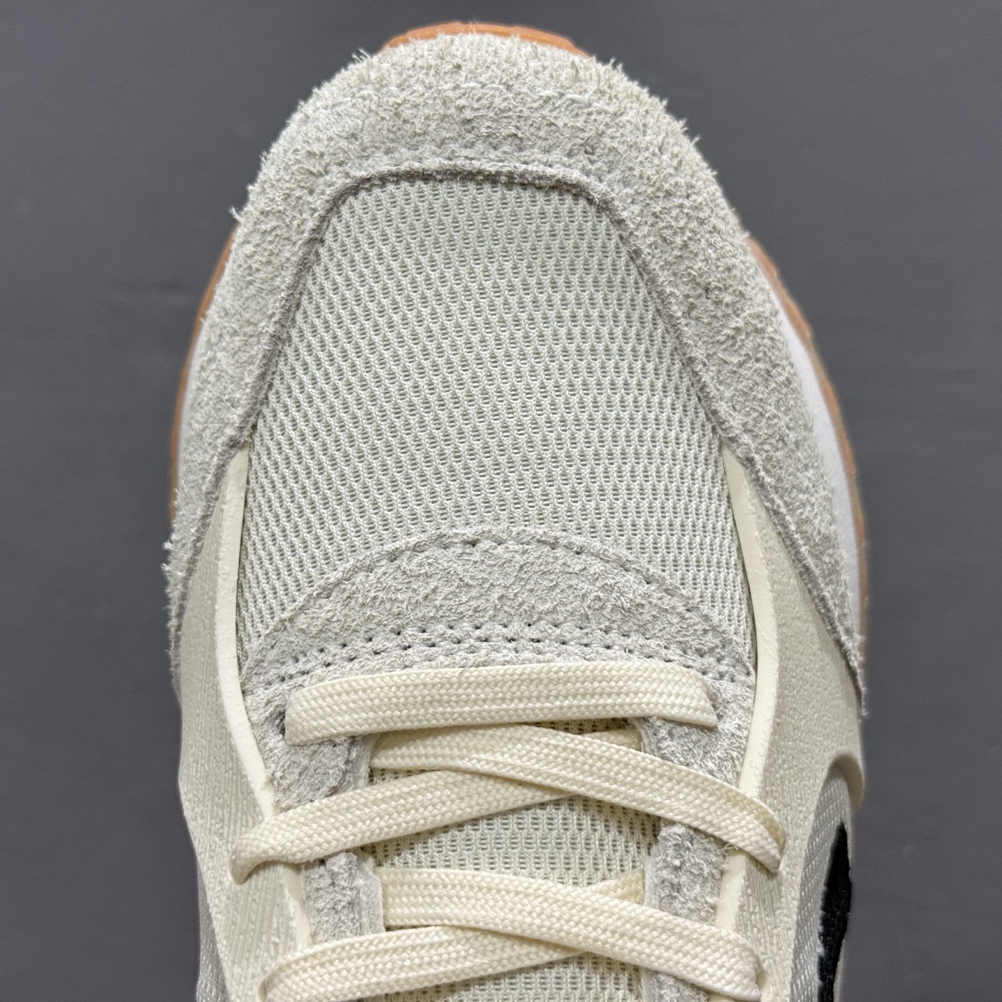 Asics Onitsuka Tiger TOKUTEN 亚瑟士鬼冢虎复古经典板鞋 1183B555-103 Asics Onitsuka Tiger TOKUTEN 亚瑟士鬼冢虎复古经典板鞋 1183B555-103